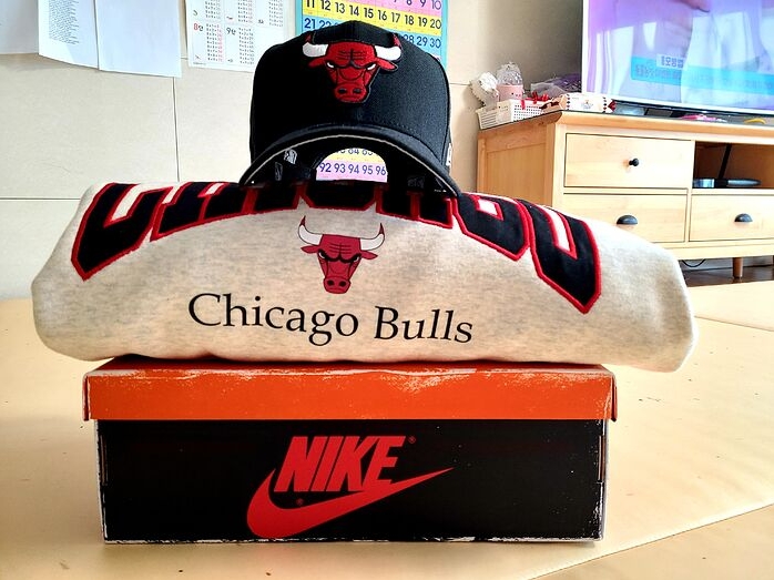 Jordan 1 Retro High OG Chicago 2022 착용 스타일 - 1