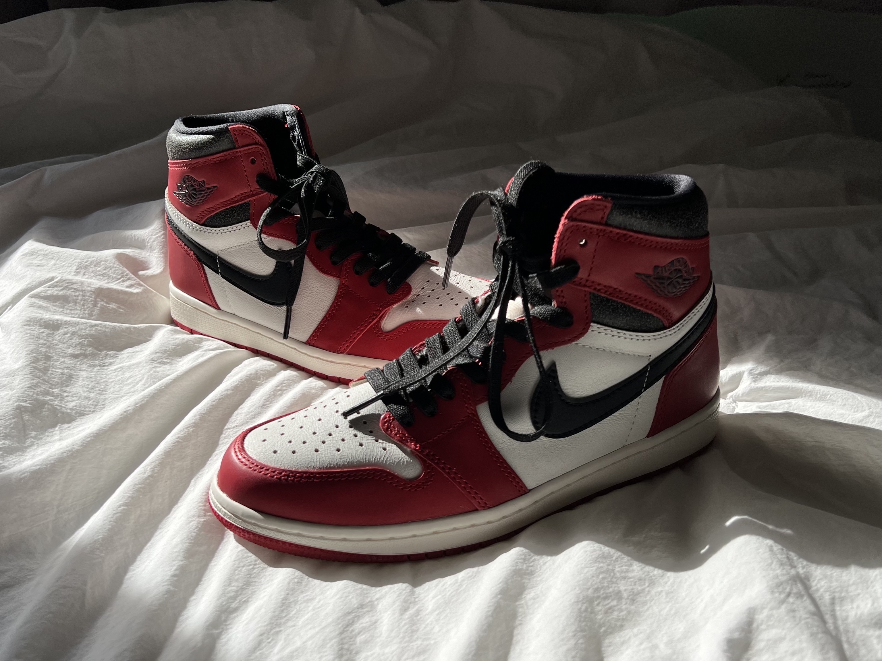 Jordan 1 Retro High OG Chicago 2022 착용 스타일 - 2