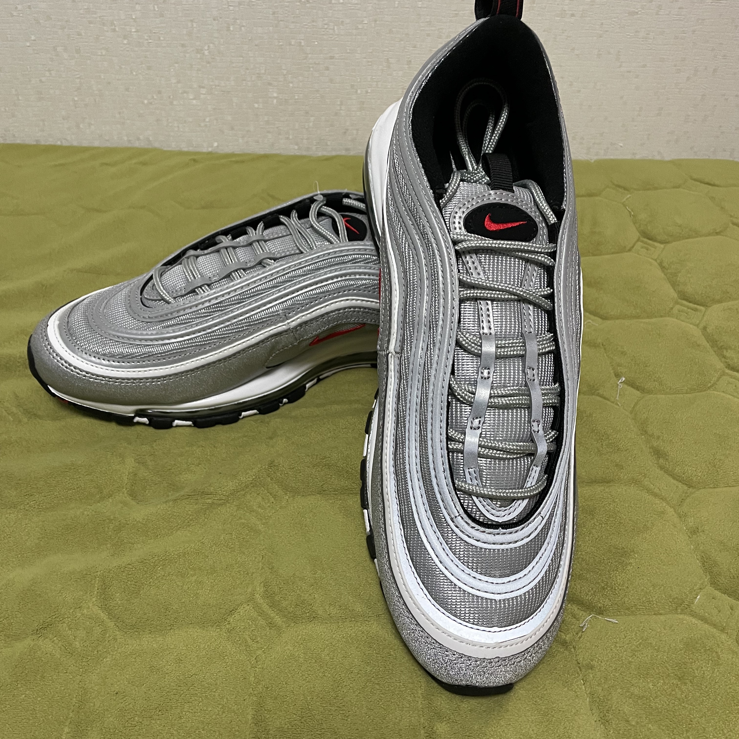 Nike Air Max 97 OG Silver Bullet 2022 착용 스타일 - 2