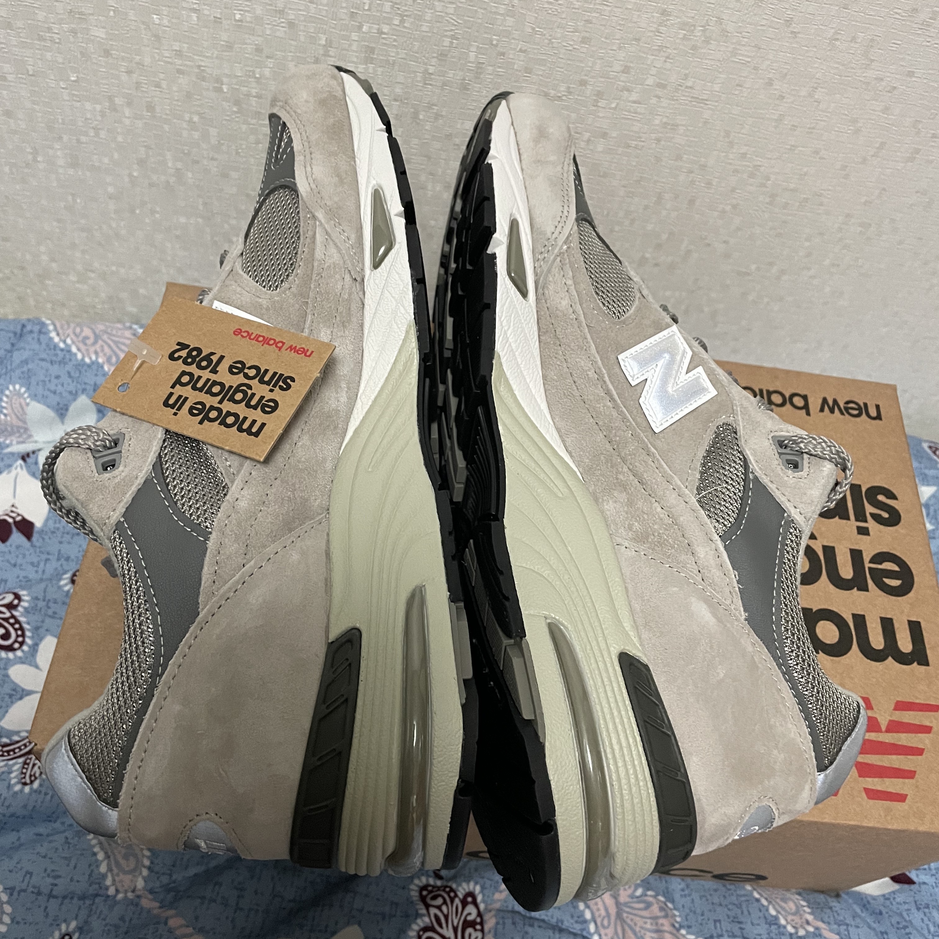 New Balance 991 Made in UK Grey 착용 스타일 - 2