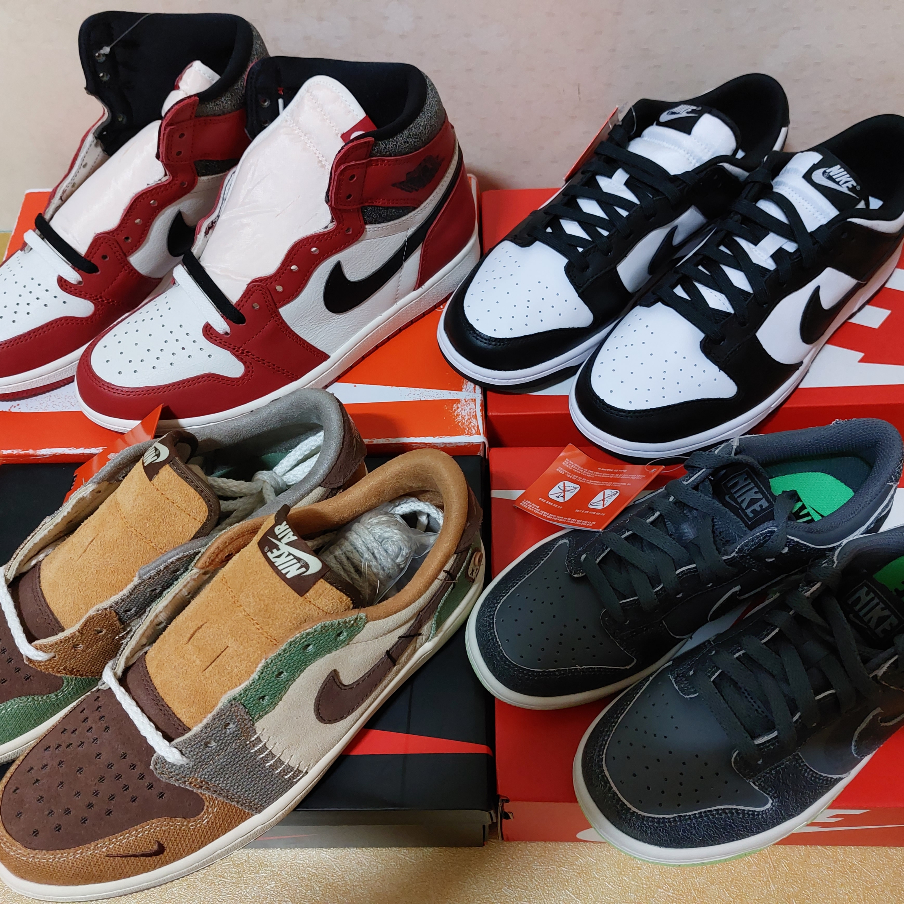 Jordan 1 Retro High OG Chicago 2022, Jordan 1 x Zion Williamson Retro Low OG Flax and Oil Green 착용 스타일
