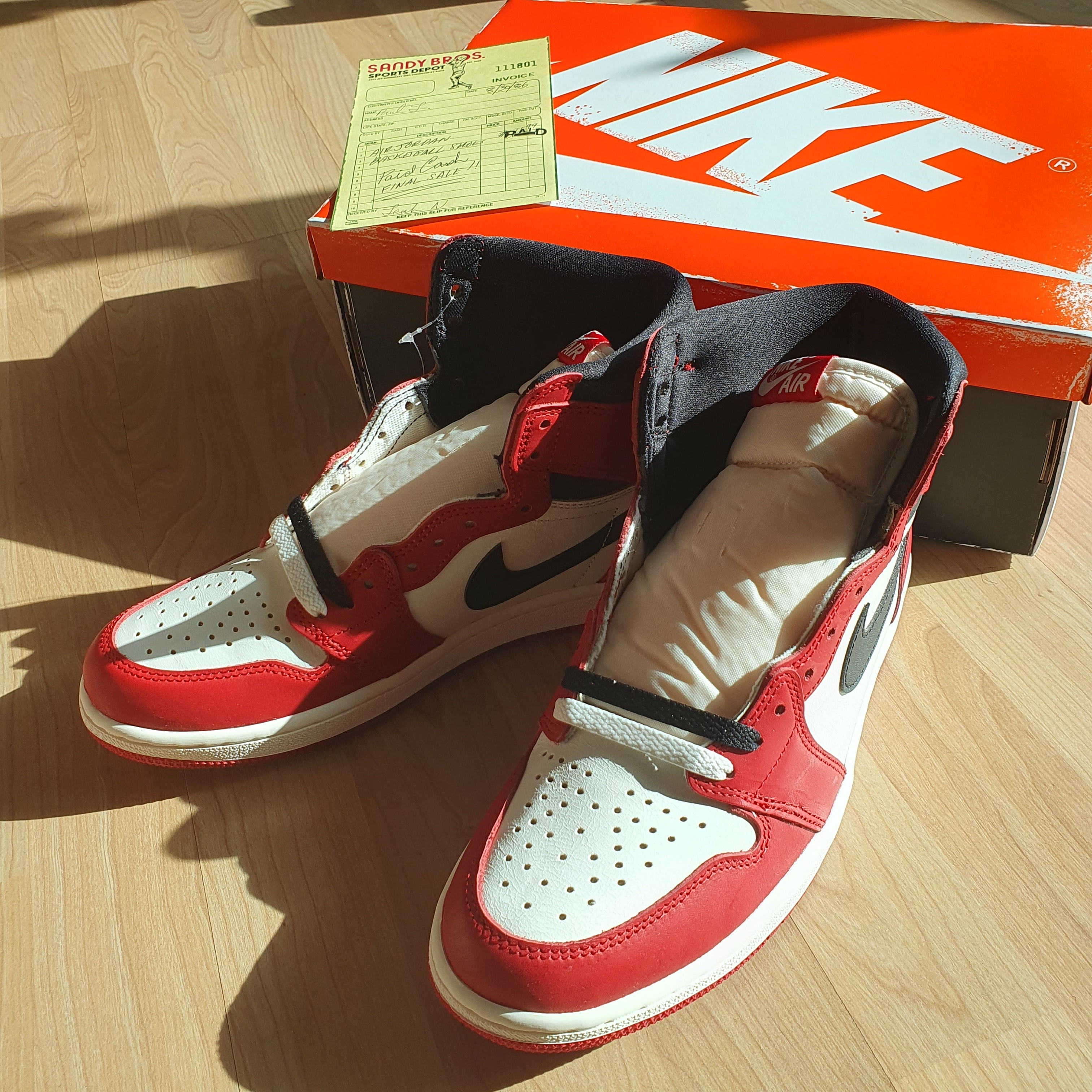 Jordan 1 Retro High OG Chicago 2022 착용 스타일 - 4