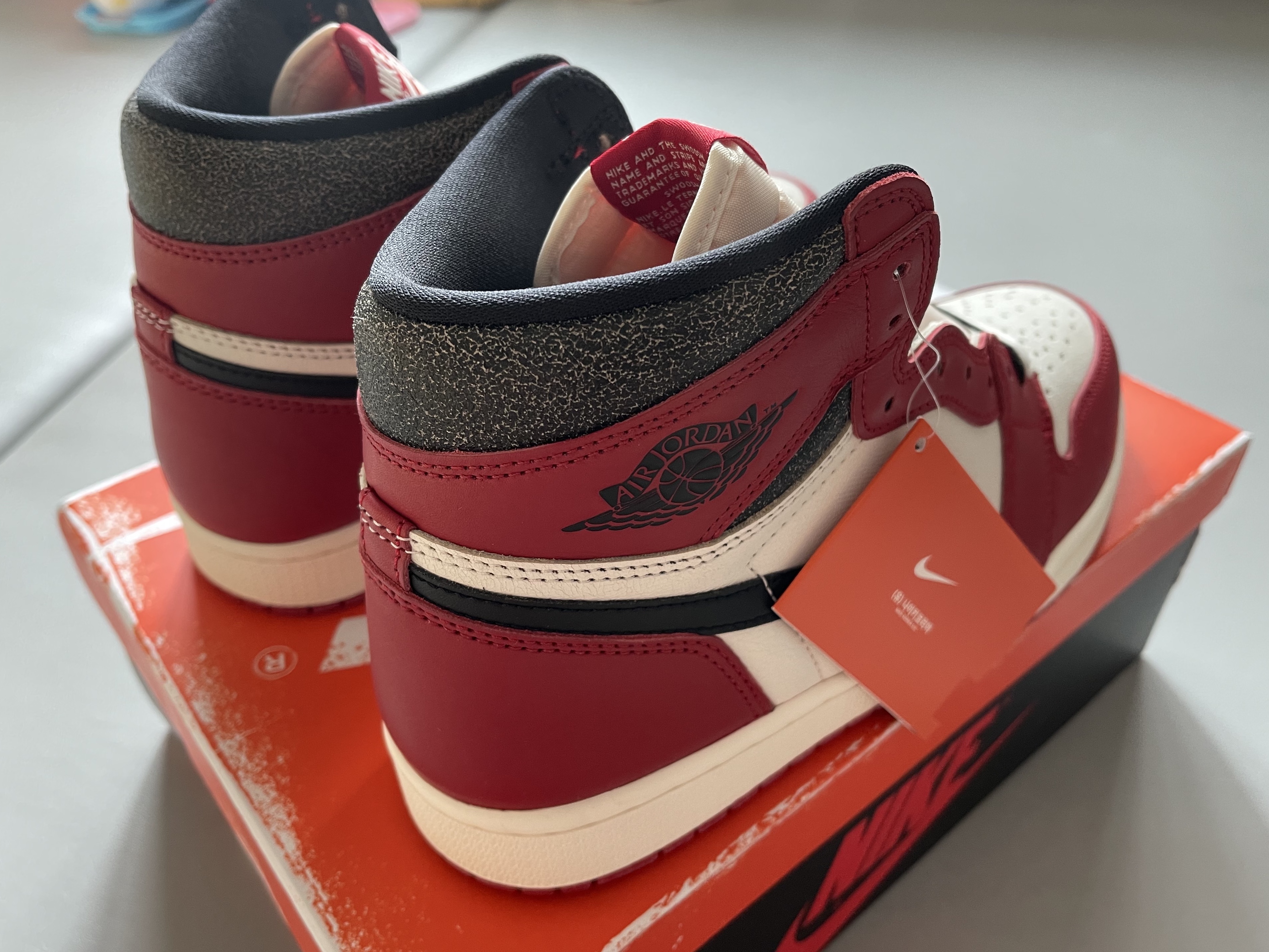 Jordan 1 Retro High OG Chicago 2022 착용 스타일 - 2