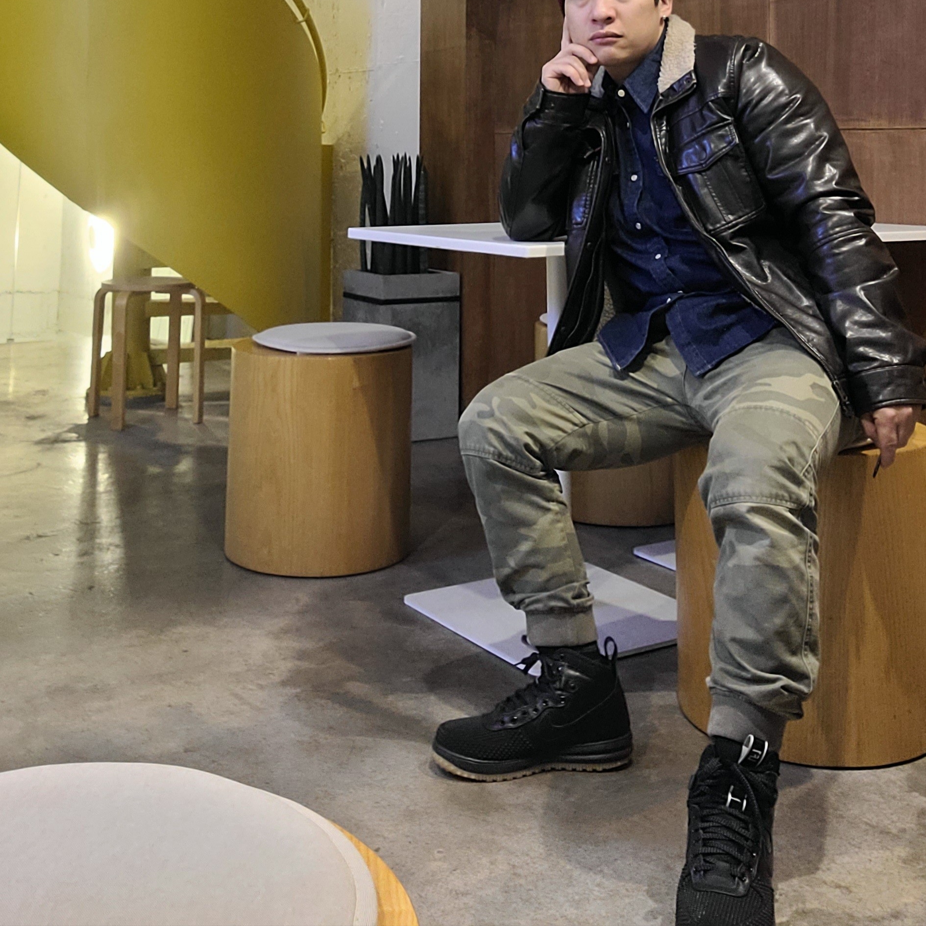 Nike SB Fisherman Beanie Black, Nike Lunar Force 1 Duckboot Black Gum 착용 스타일 - 2