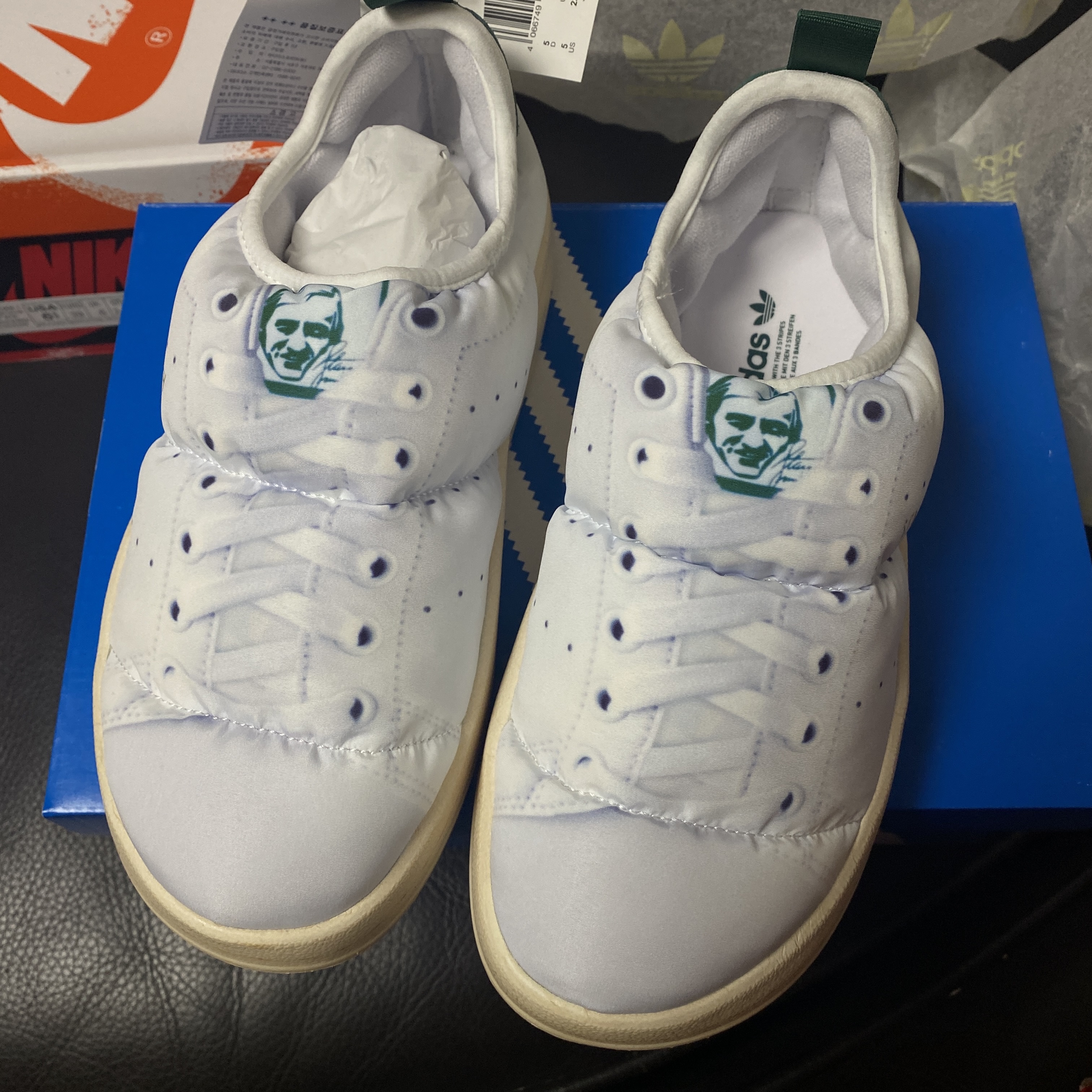 Adidas Puffylette Stan Smith Cloud White 착용 스타일