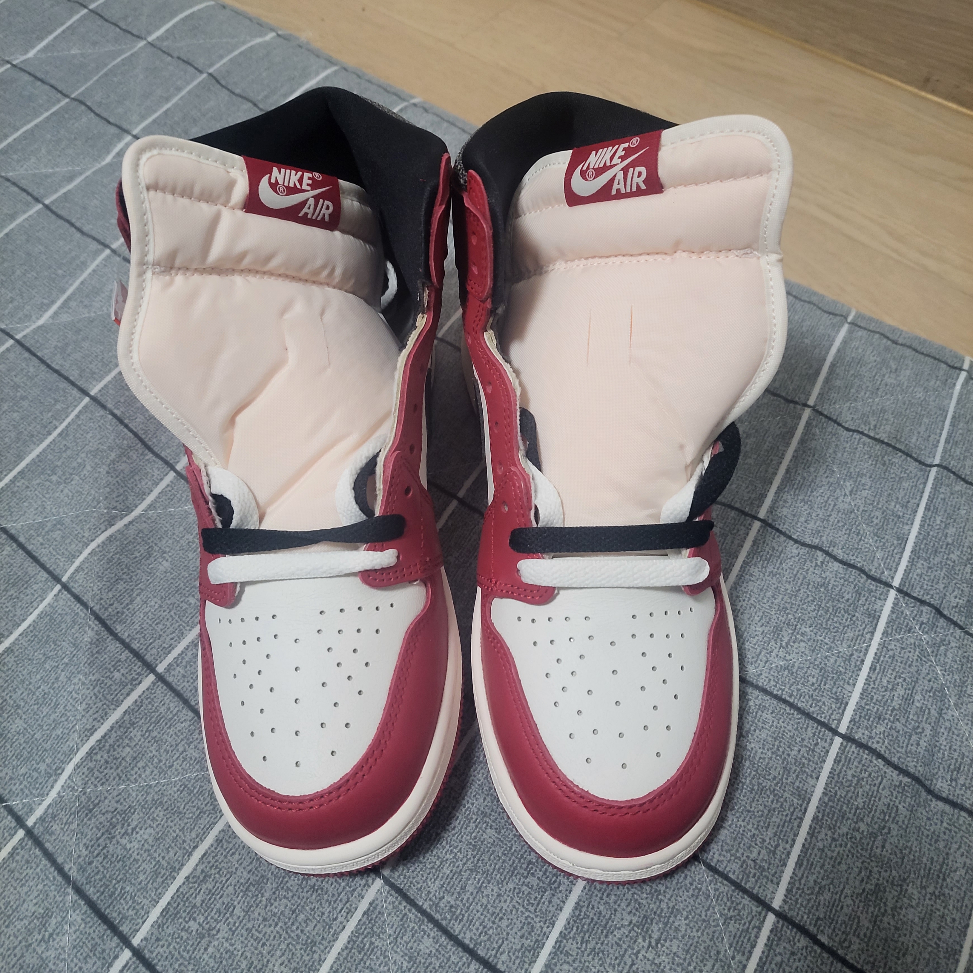 (GS) Jordan 1 Retro High OG Chicago 2022 착용 스타일 - 4