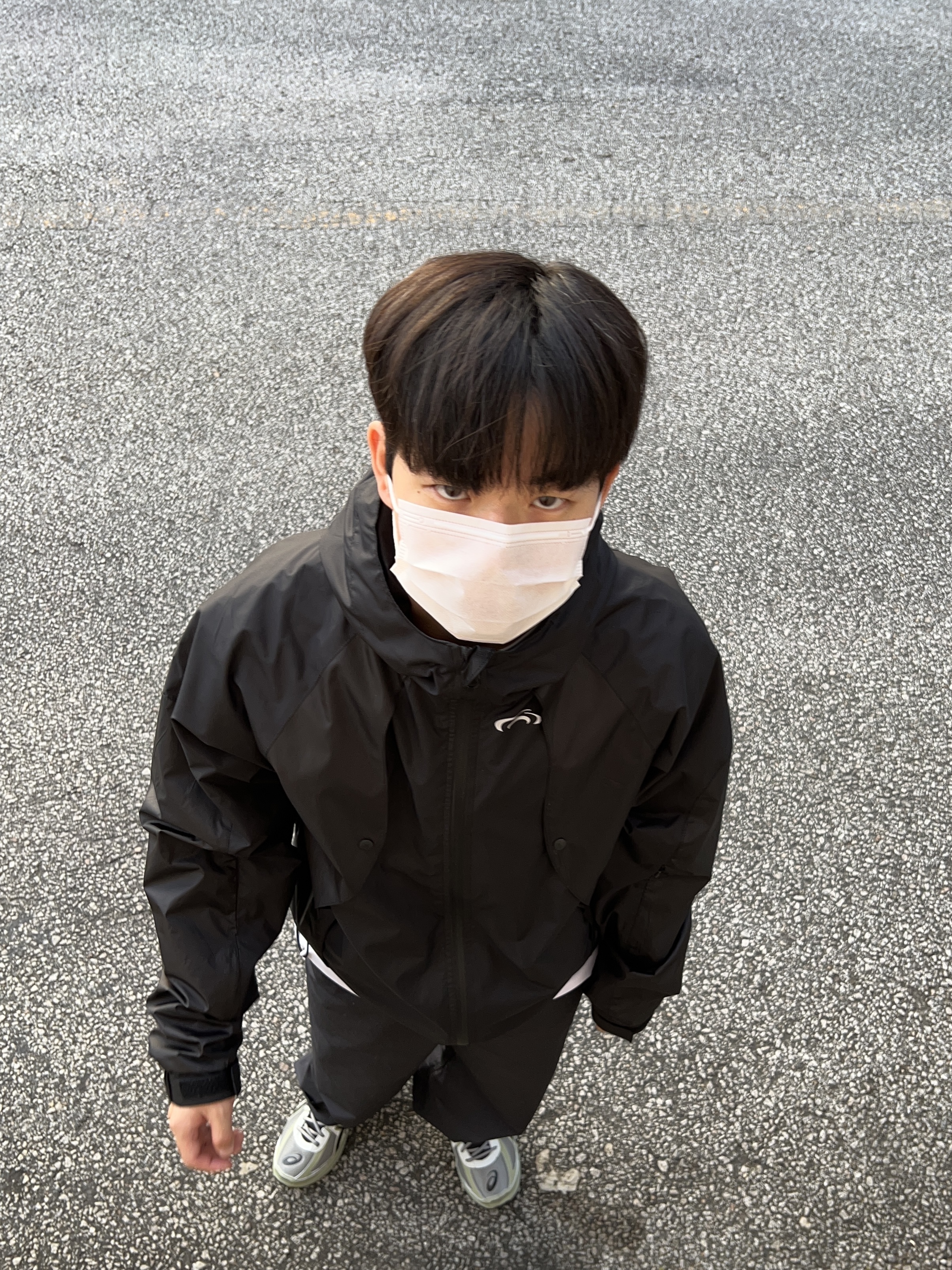 Asics Jog 100 S Sheet Rock - 2E Wide 착용 스타일 - 1