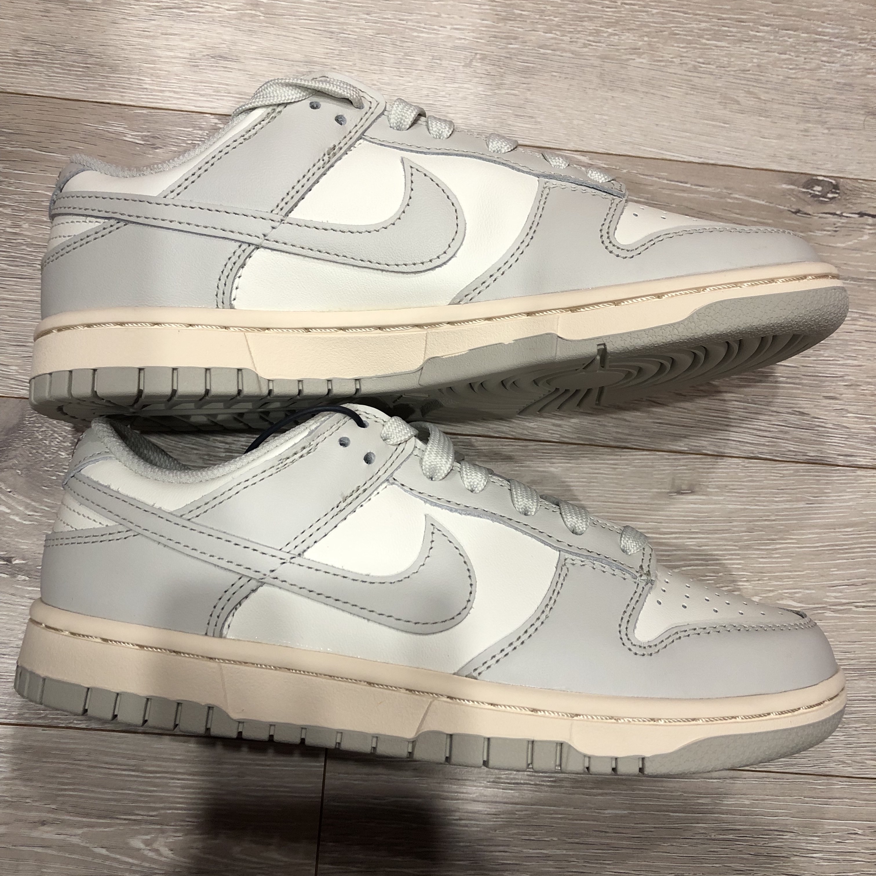 (W) Nike Dunk Low Light Bone 착용 스타일
