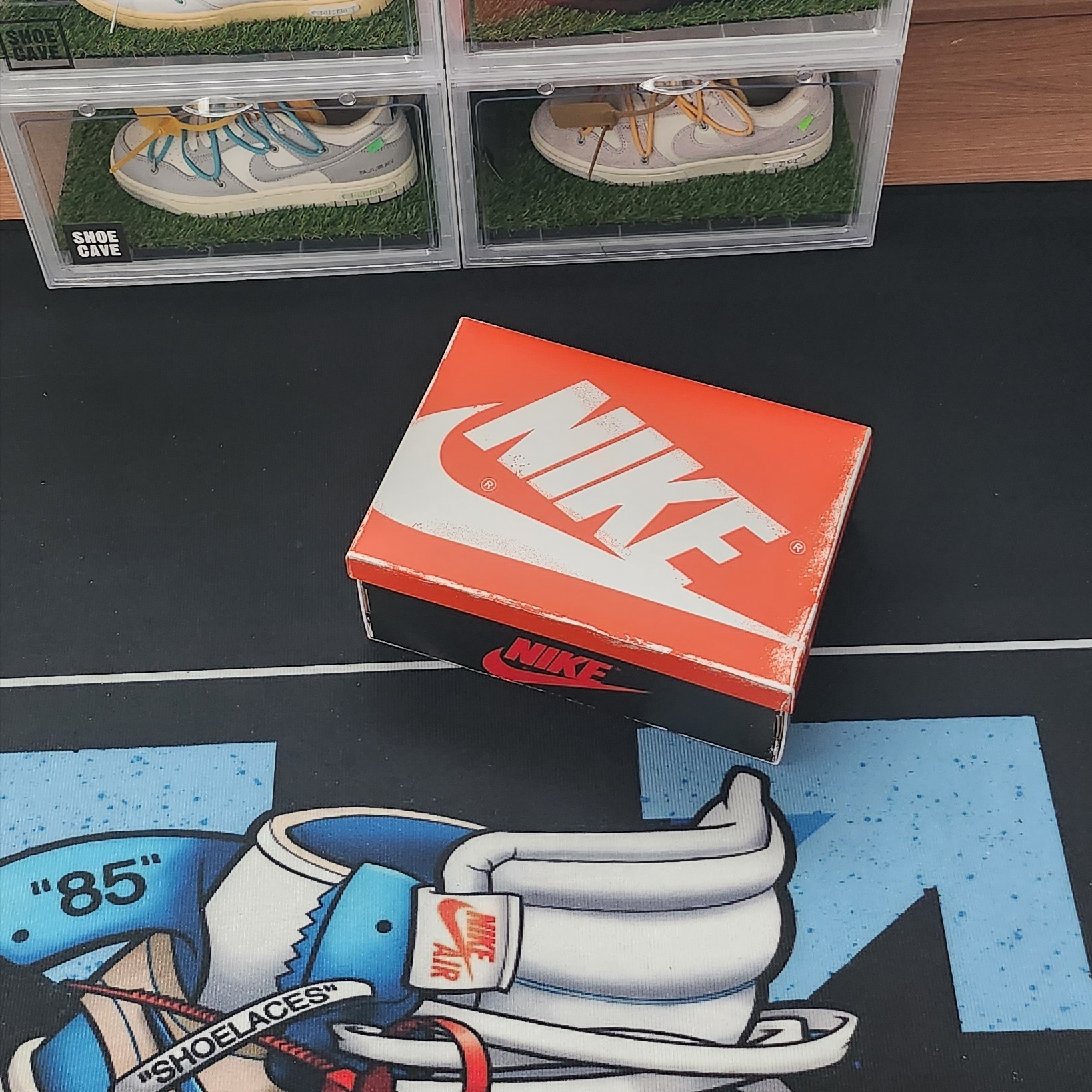 Jordan 1 Retro High OG Chicago 2022, Nike x Off-White Dunk Low The 50 - Lot 1 착용 스타일 - 2