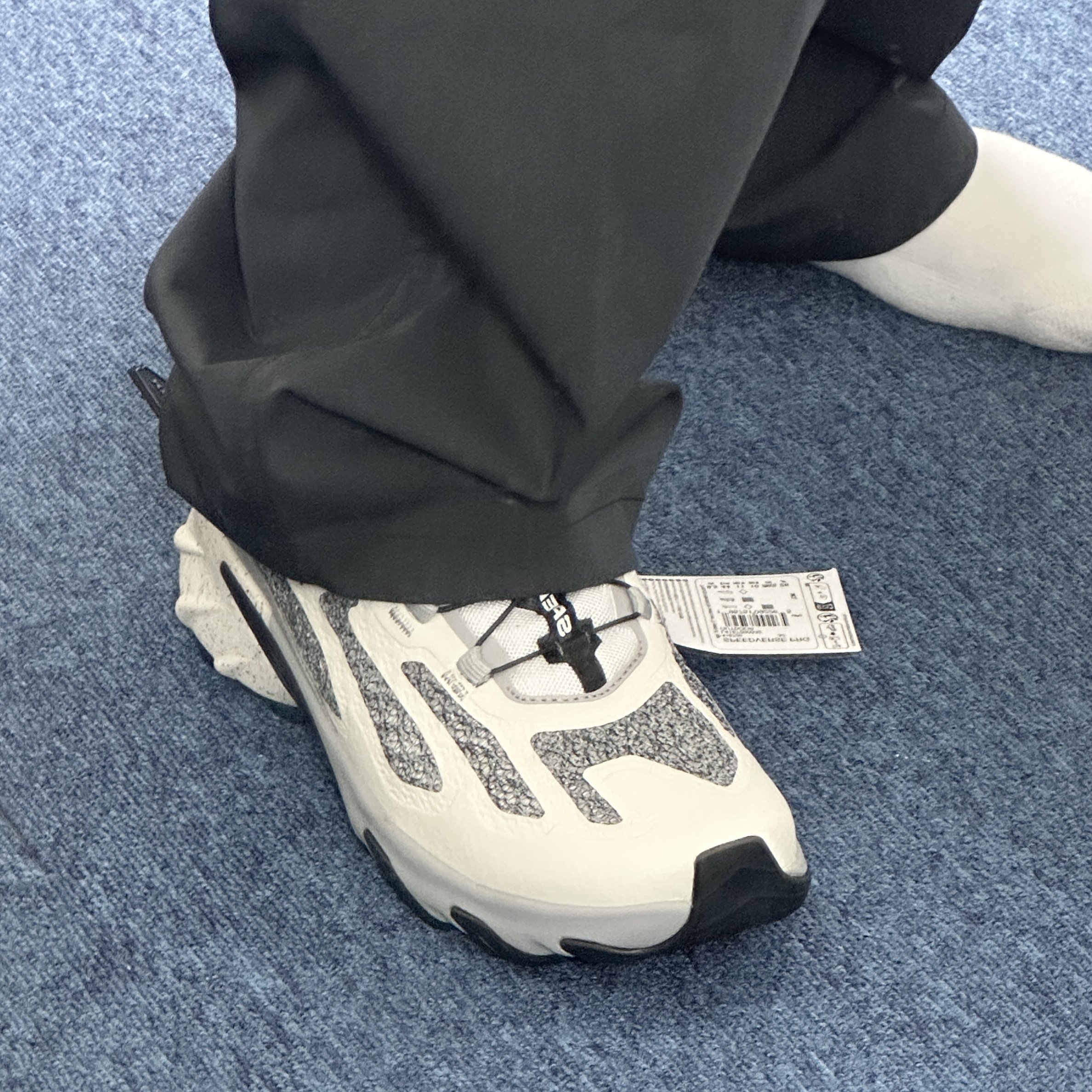 Salomon Speedverse PRG Black Nimbus Cloud Alloy 착용 스타일