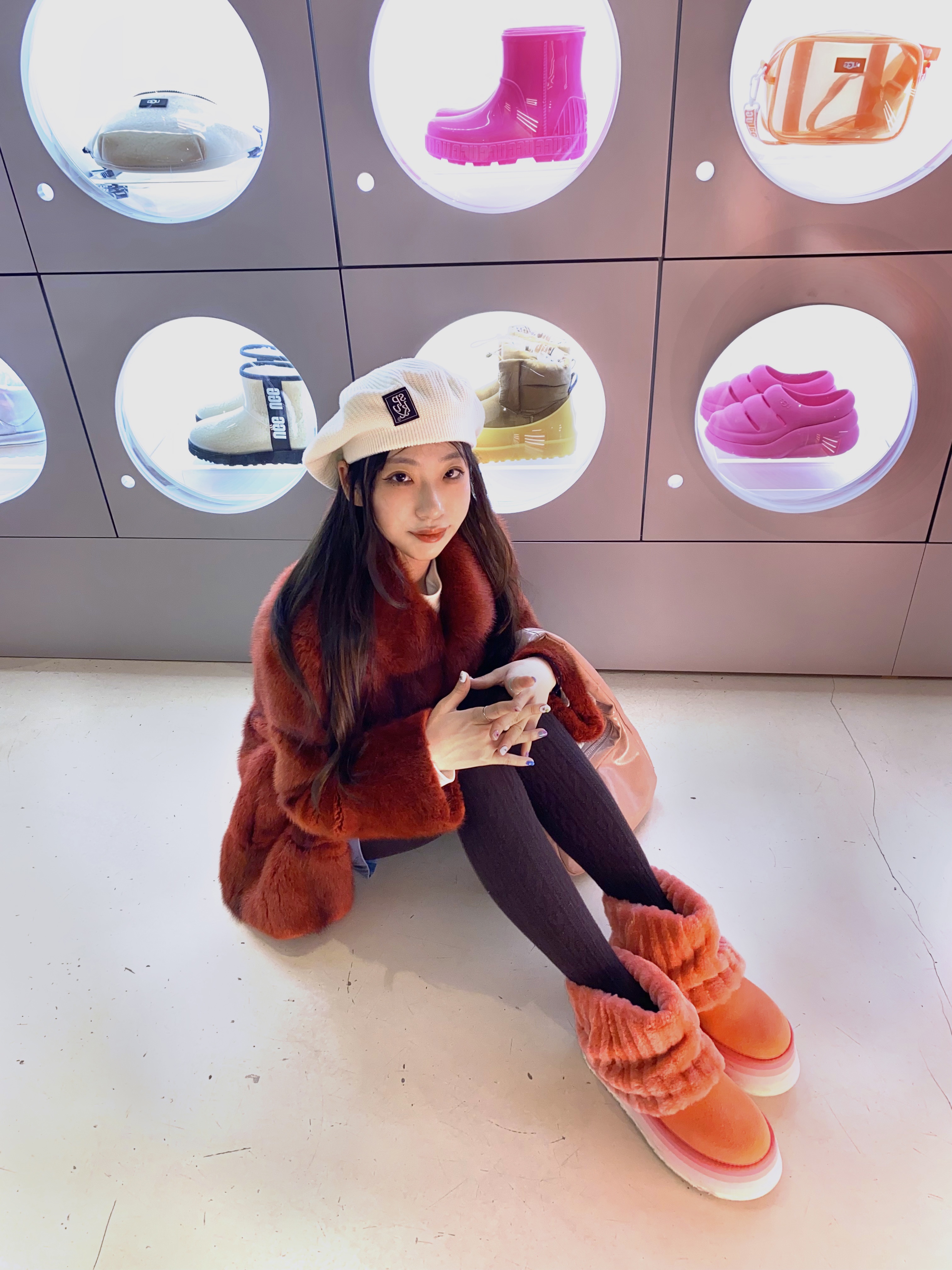 (W) UGG Sport Yeah Clog Taffy Pink 착용 스타일 - 1