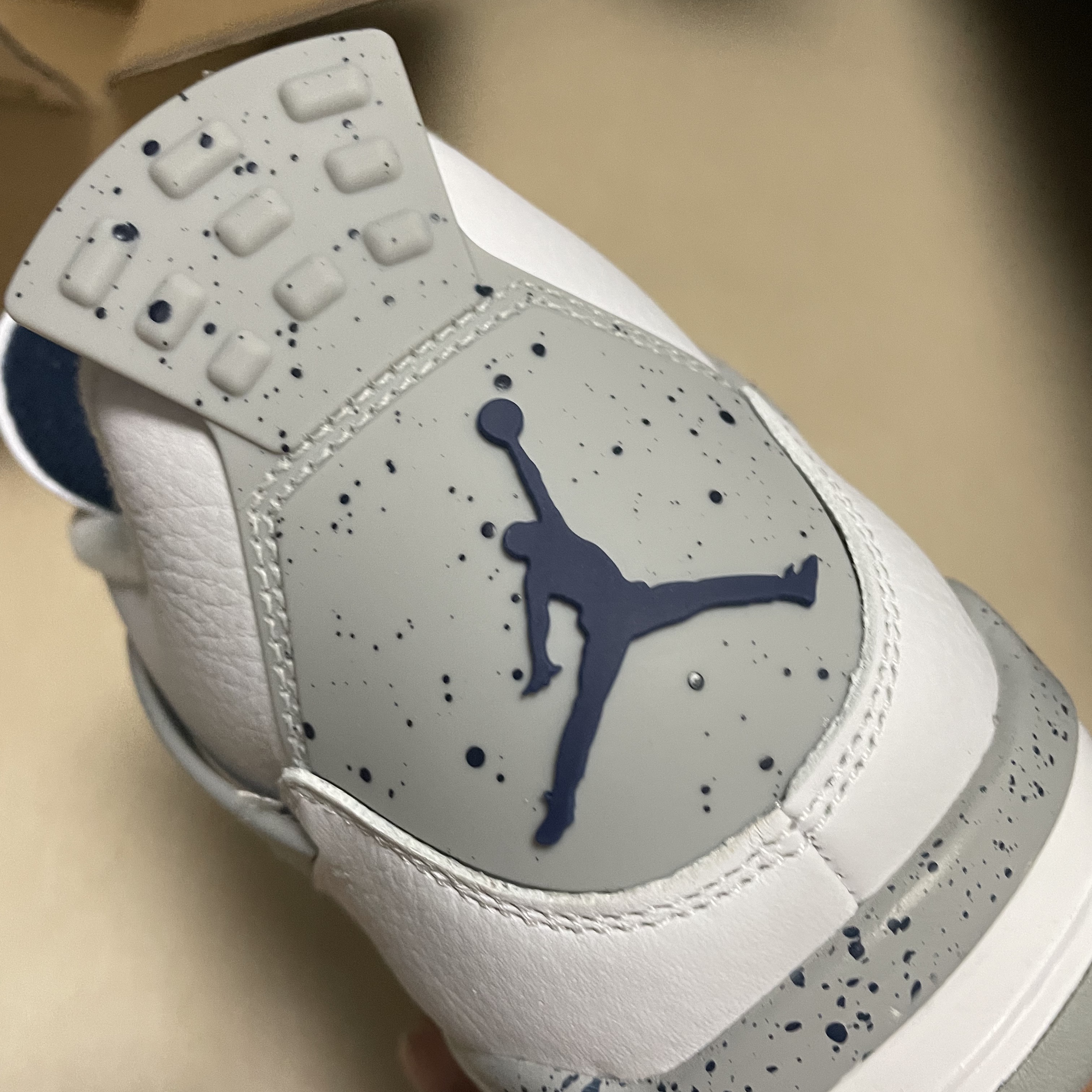 Jordan 4 Retro Midnight Navy 착용 스타일 - 3