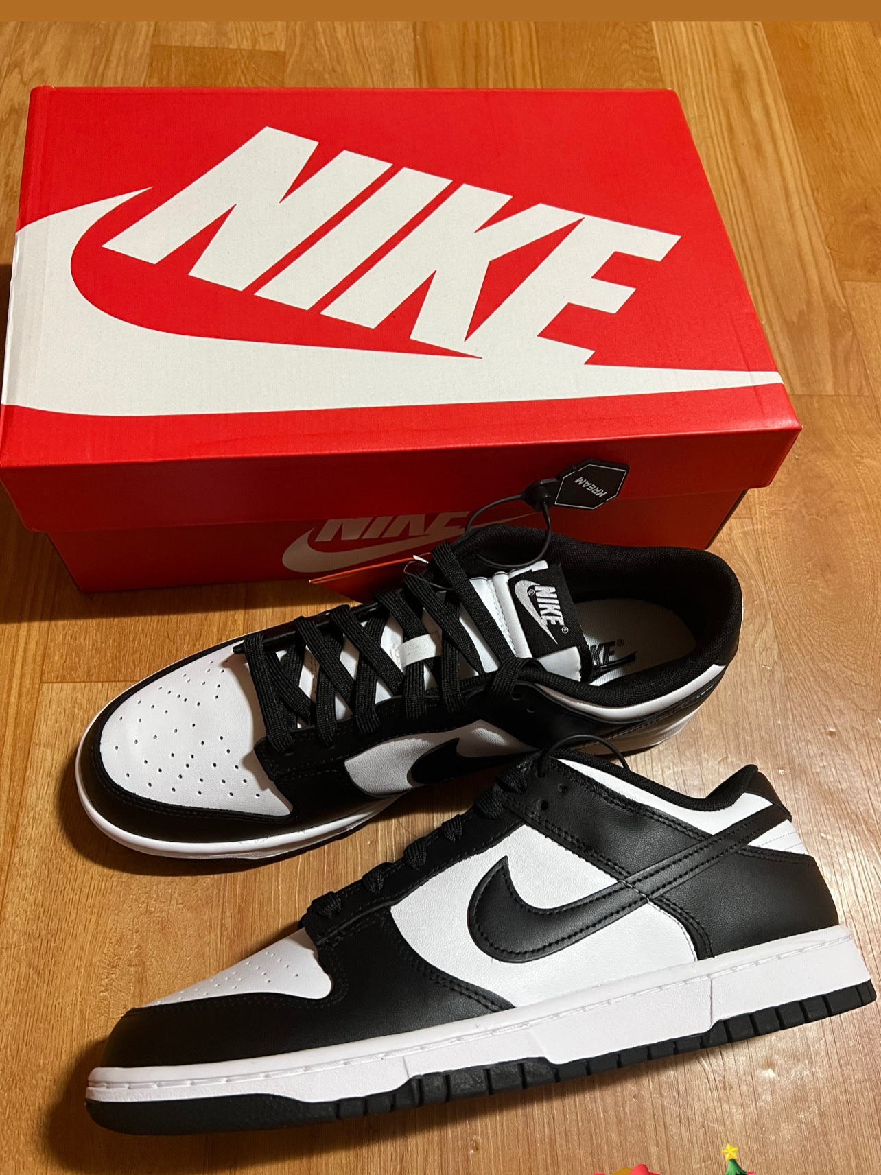 Nike Dunk Low Retro Black 착용 스타일 - 2