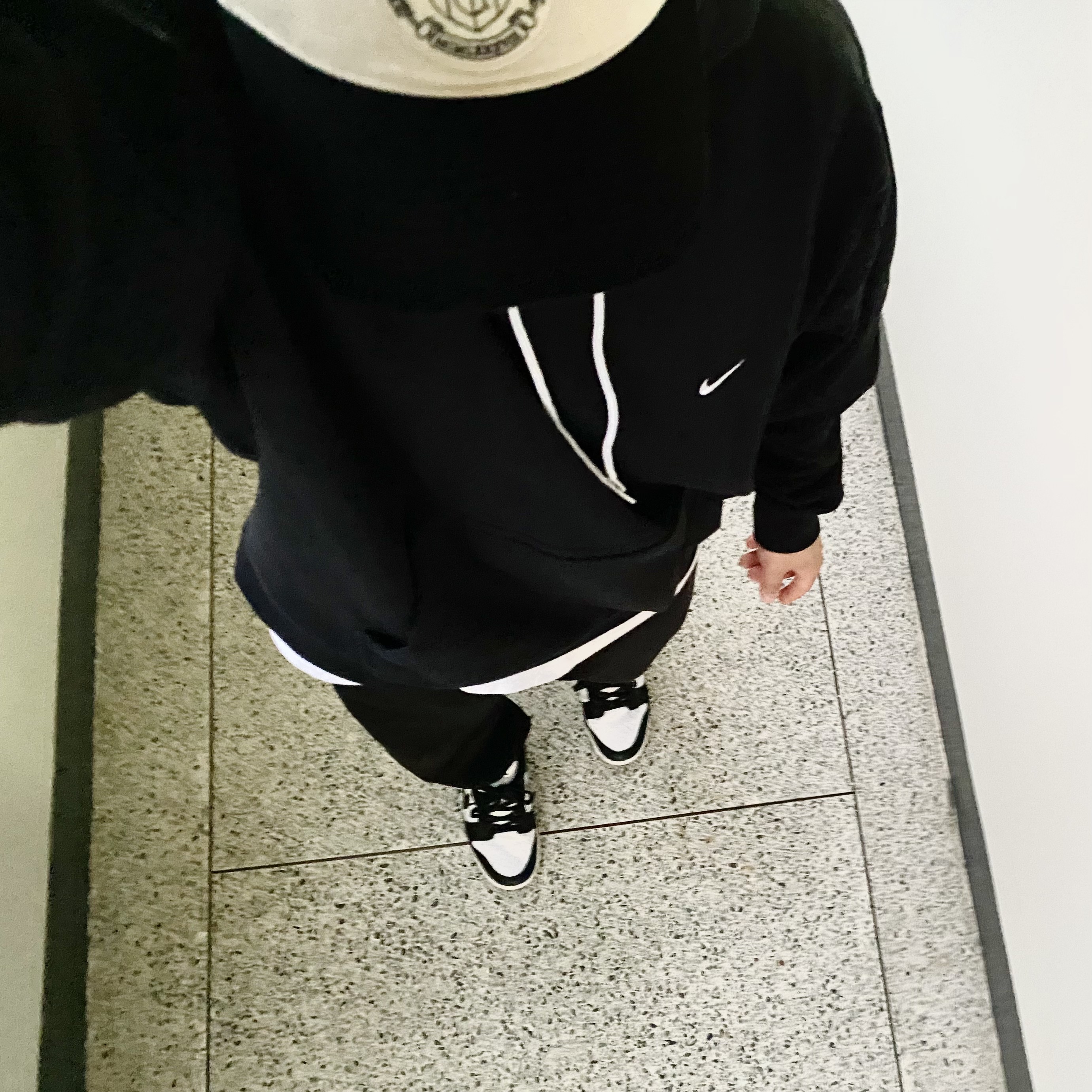 Nike NRG Solo Swoosh Fleece Hoodie Black White - Asia, Nike NRG Solo Swoosh Fleece Pants Black White - Asia 착용 스타일