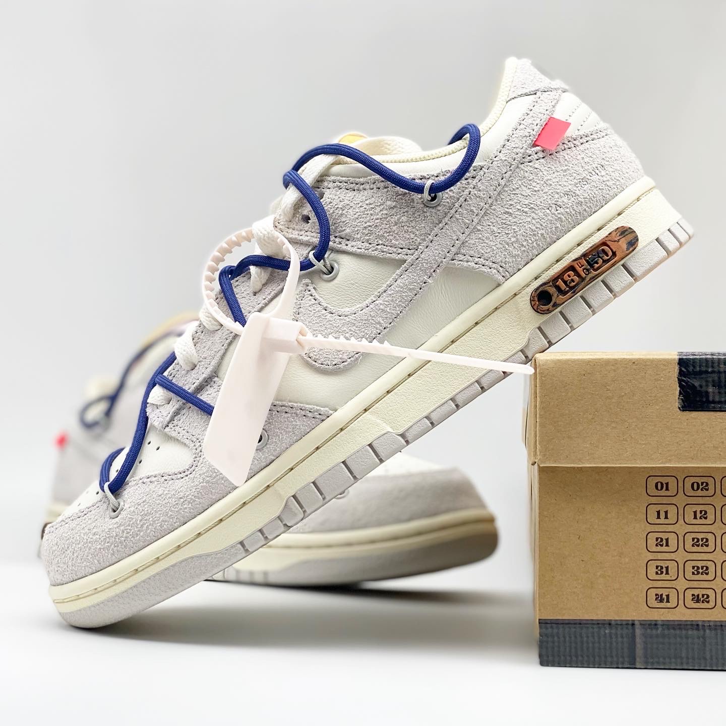 Nike x Off-White Dunk Low The 50 - Lot 18 착용 스타일 - 5