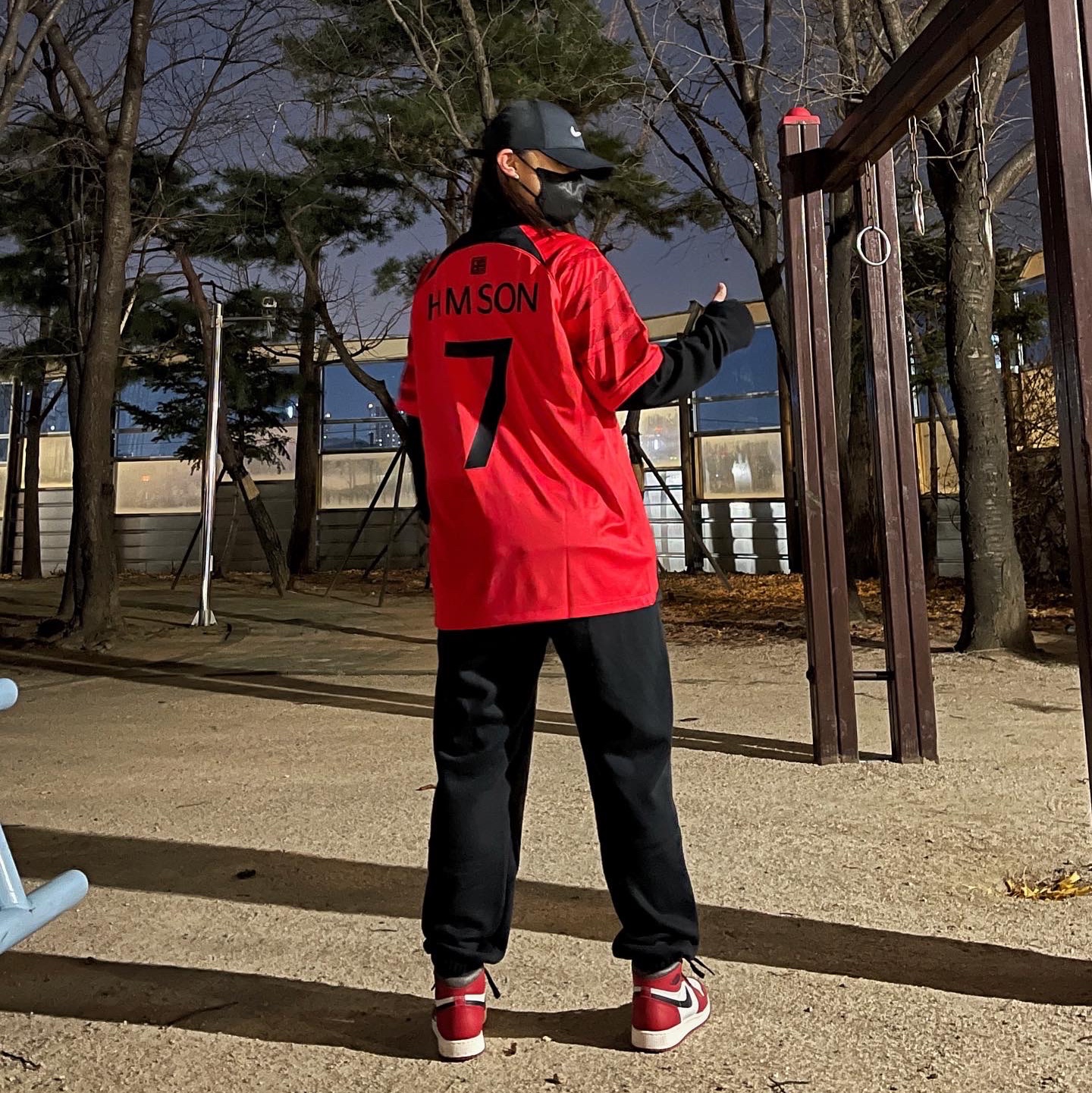 Jordan 1 Retro High OG Chicago 2022, (GS) Jordan 1 Retro High OG Chicago 2022 착용 스타일 - 2