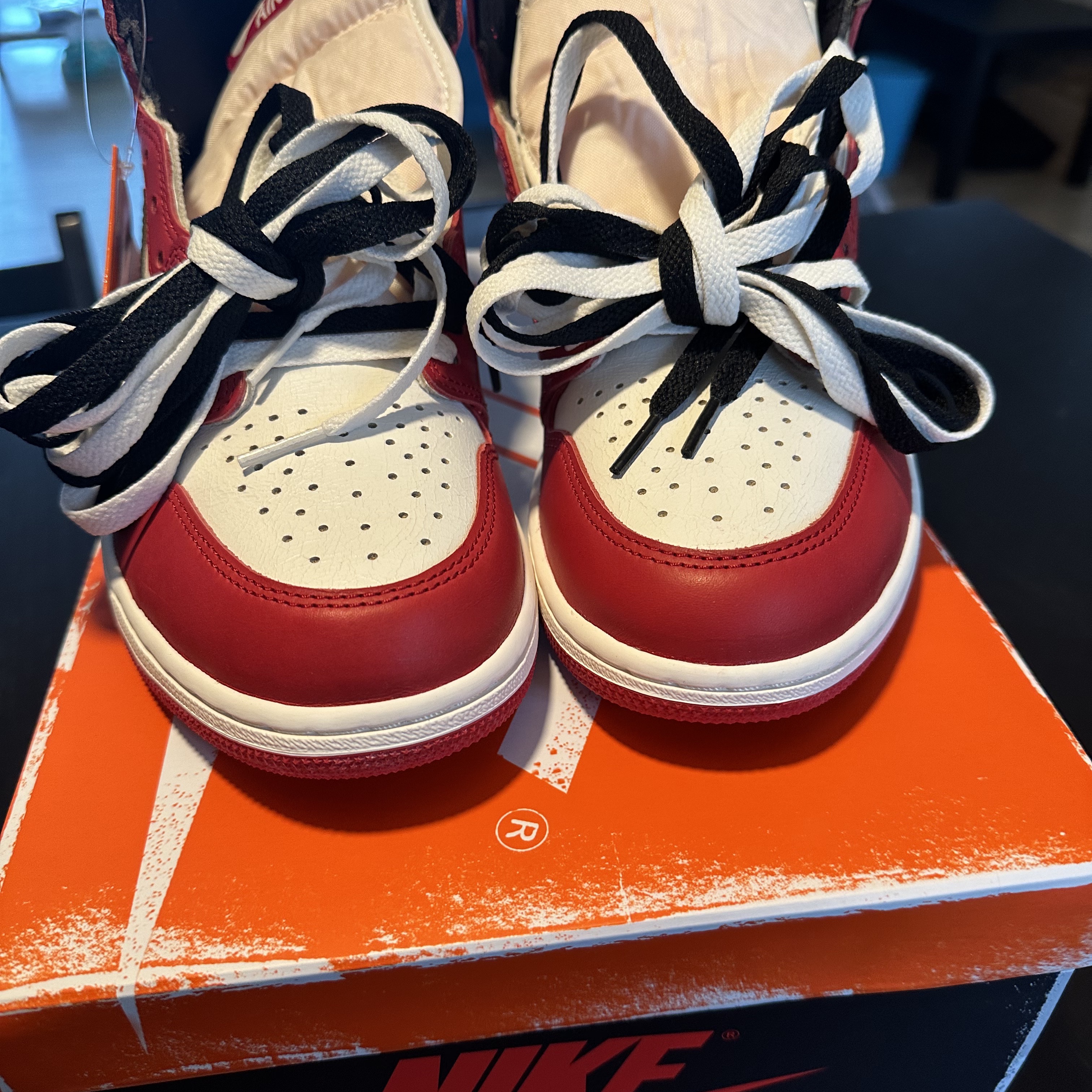 Jordan 1 Retro High OG Chicago 2022 착용 스타일 - 4