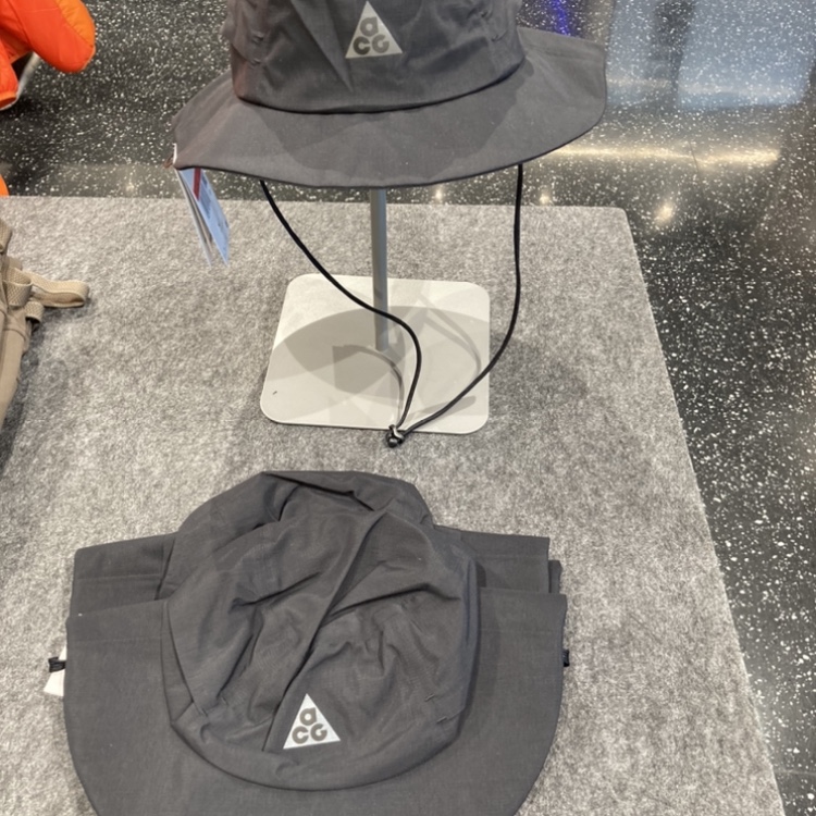 Nike NRG ACG Storm-Fit Bucket Hat Black 착용 스타일