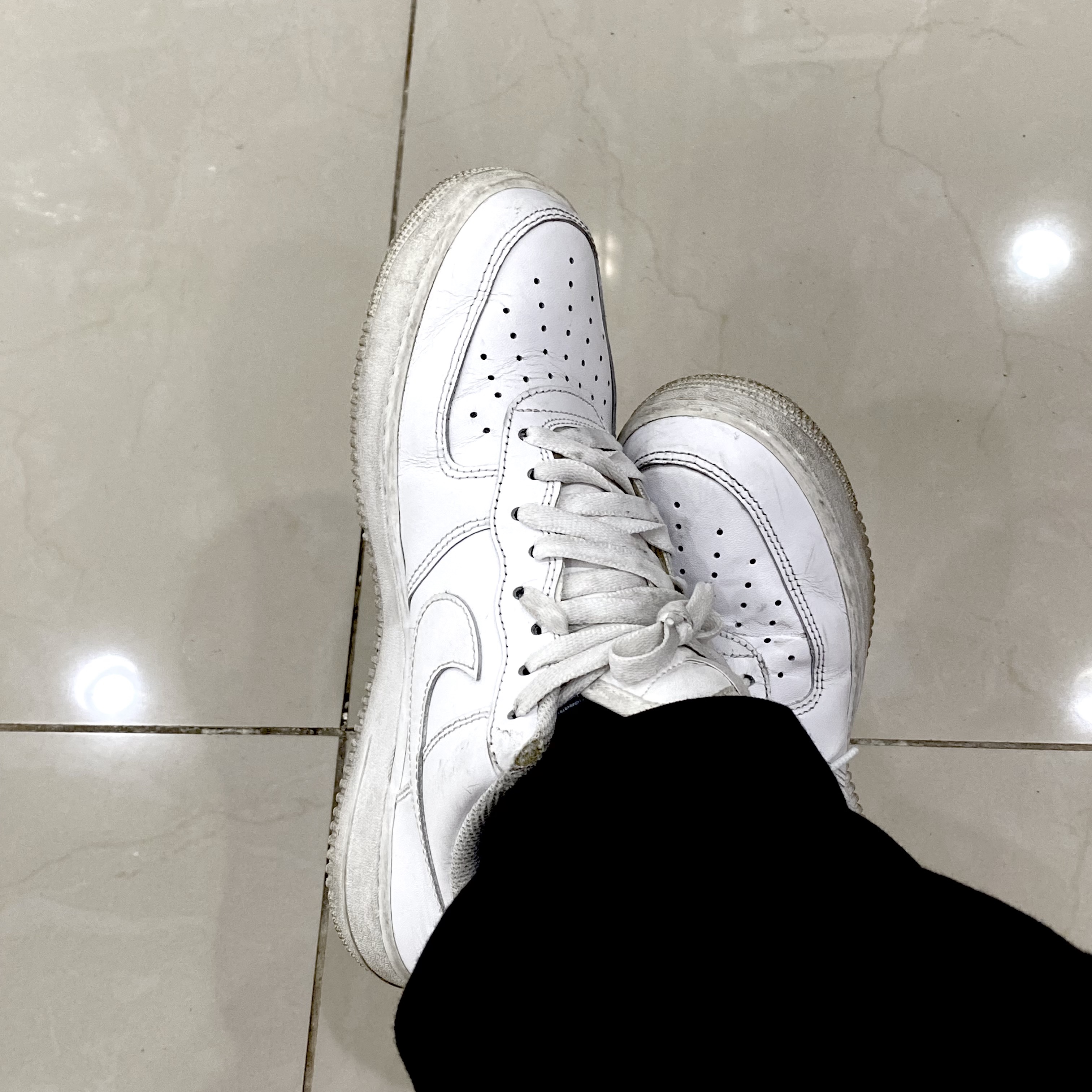Nike Air Force 1 '07 Low White 착용 스타일