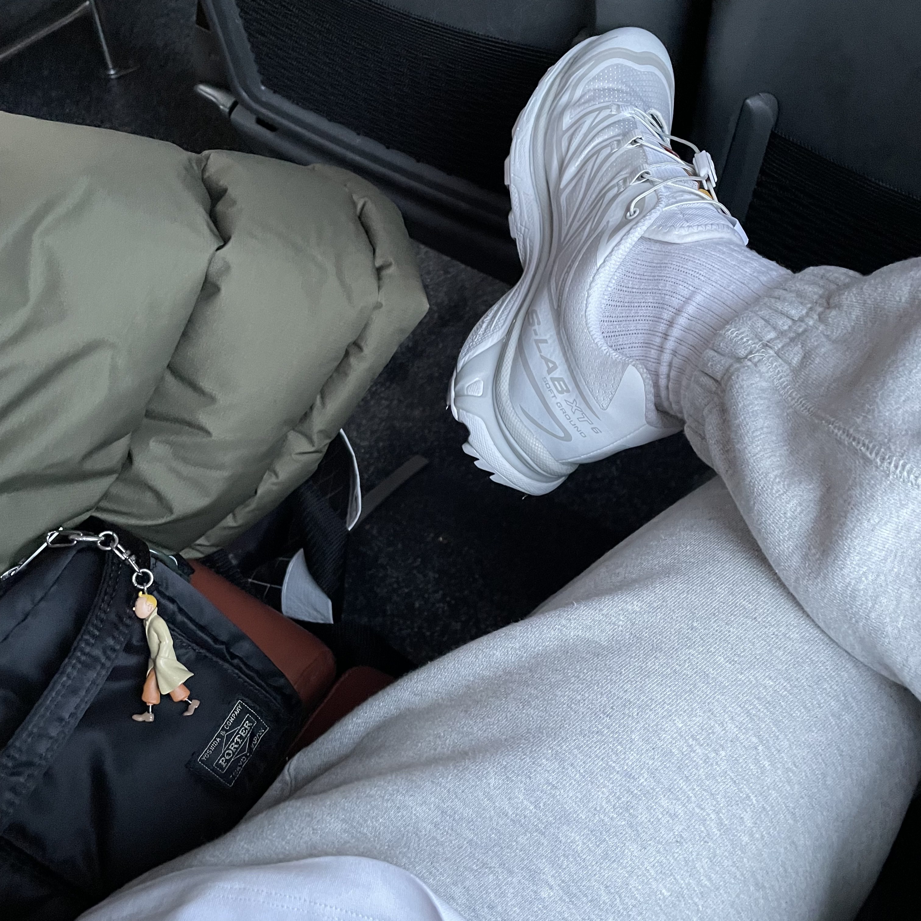 Salomon XT-6 ADV White, (W) Nike NRG Solo Swoosh Fleece Pants Dark Grey Heather - Asia 착용 스타일