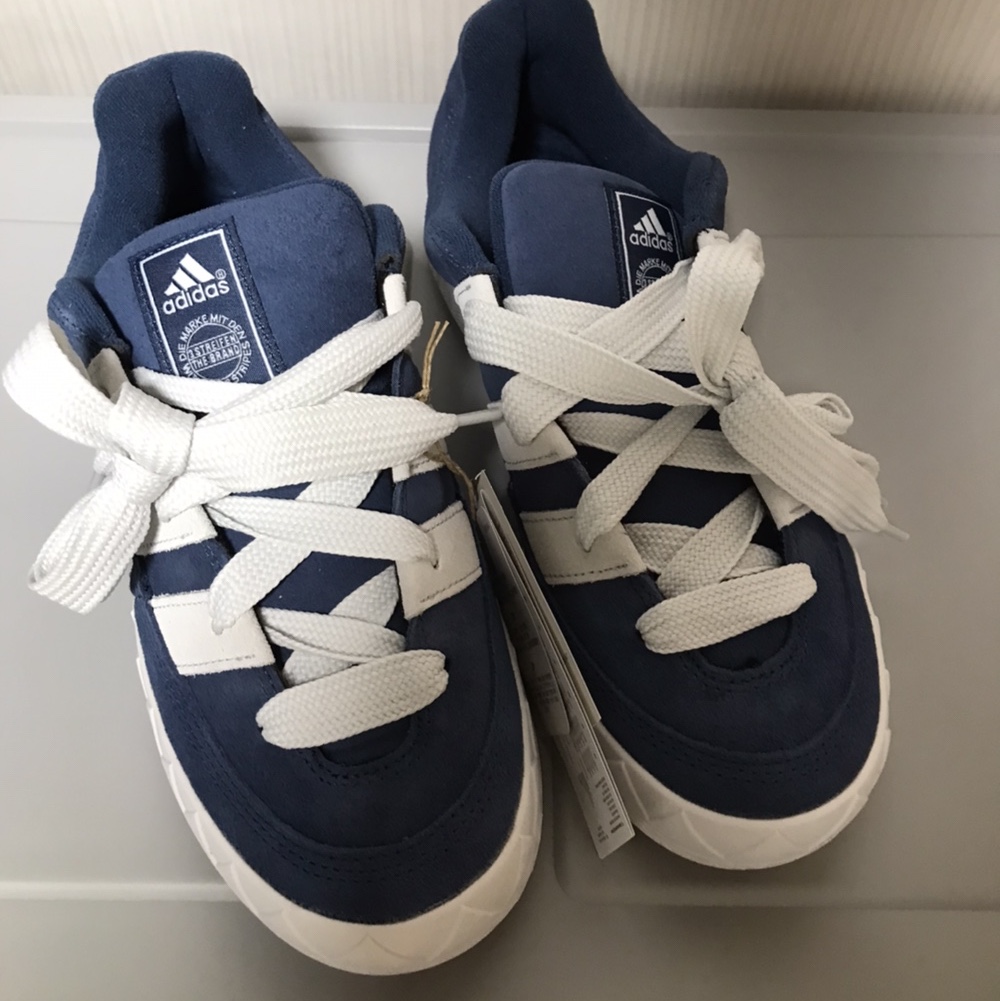 Adidas Adimatic Night Marin 착용 스타일