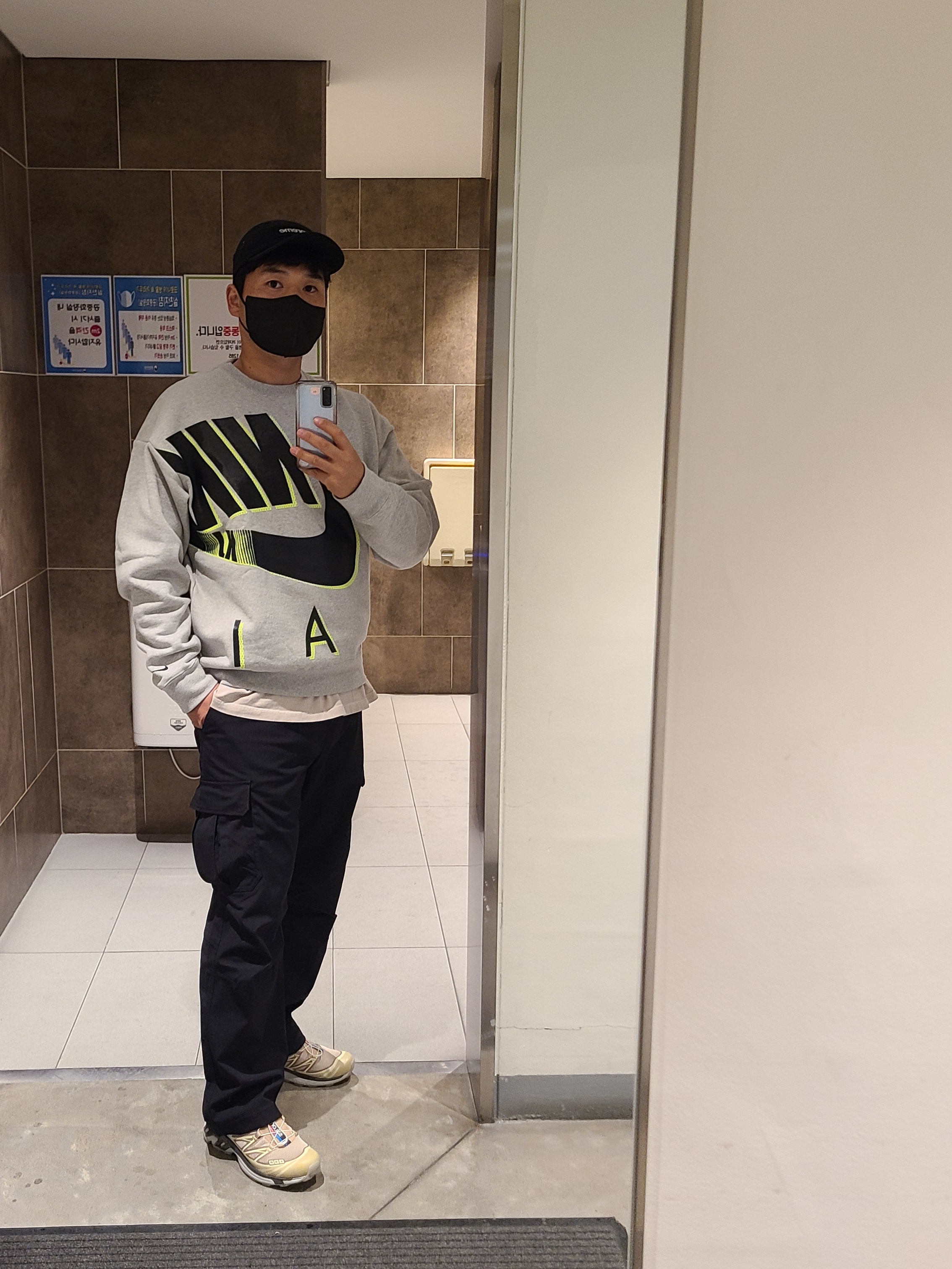 Salomon XT-6 Clear Safari Vanila Ice, Nike x Kim Jones Fleece Crew Grey Heather - US/EU 착용 스타일 - 1