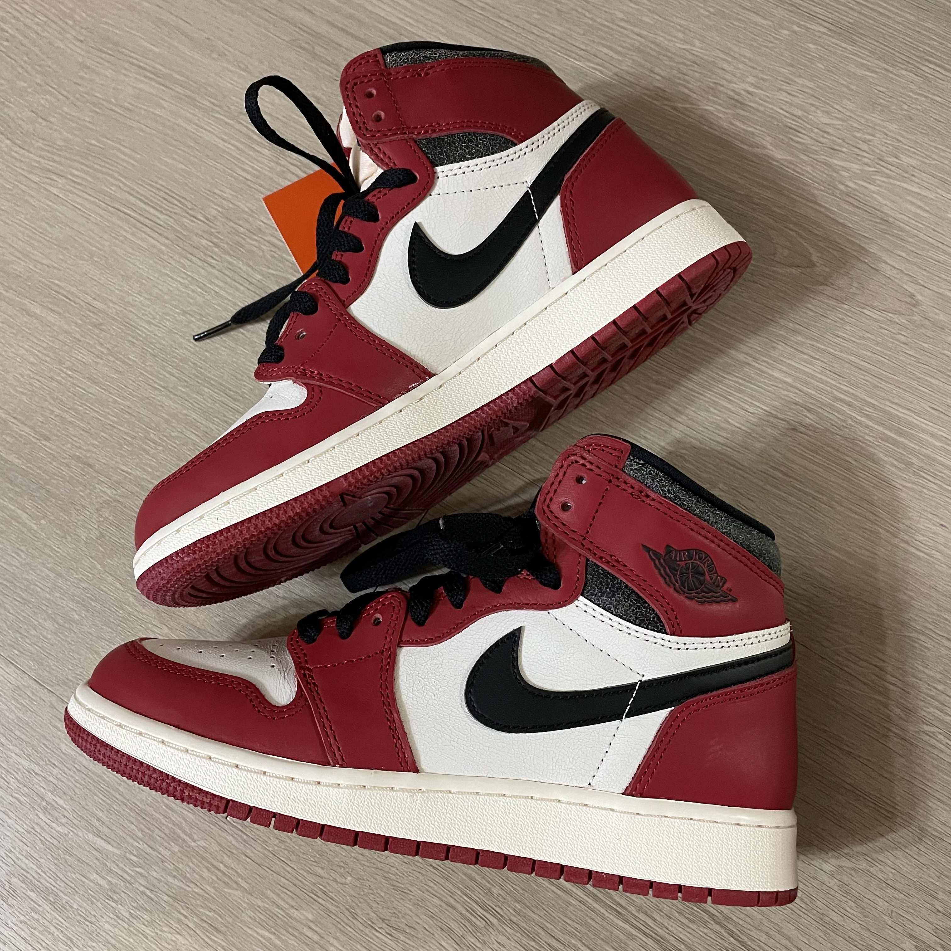 (GS) Jordan 1 Retro High OG Chicago 2022, Jordan 1 Retro High OG Chicago 2022 착용 스타일 - 3