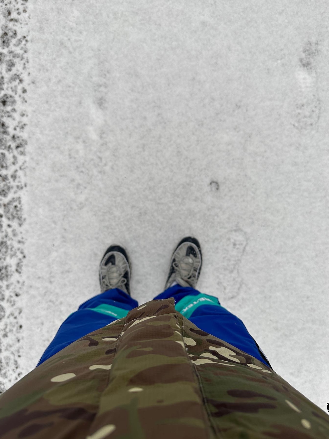 Supreme x The North Face Summit Series Rescue Baltoro Jacket Multi Camo - 22SS, Nike x Supreme Air Max 98 Obsidian 착용 스타일 - 2