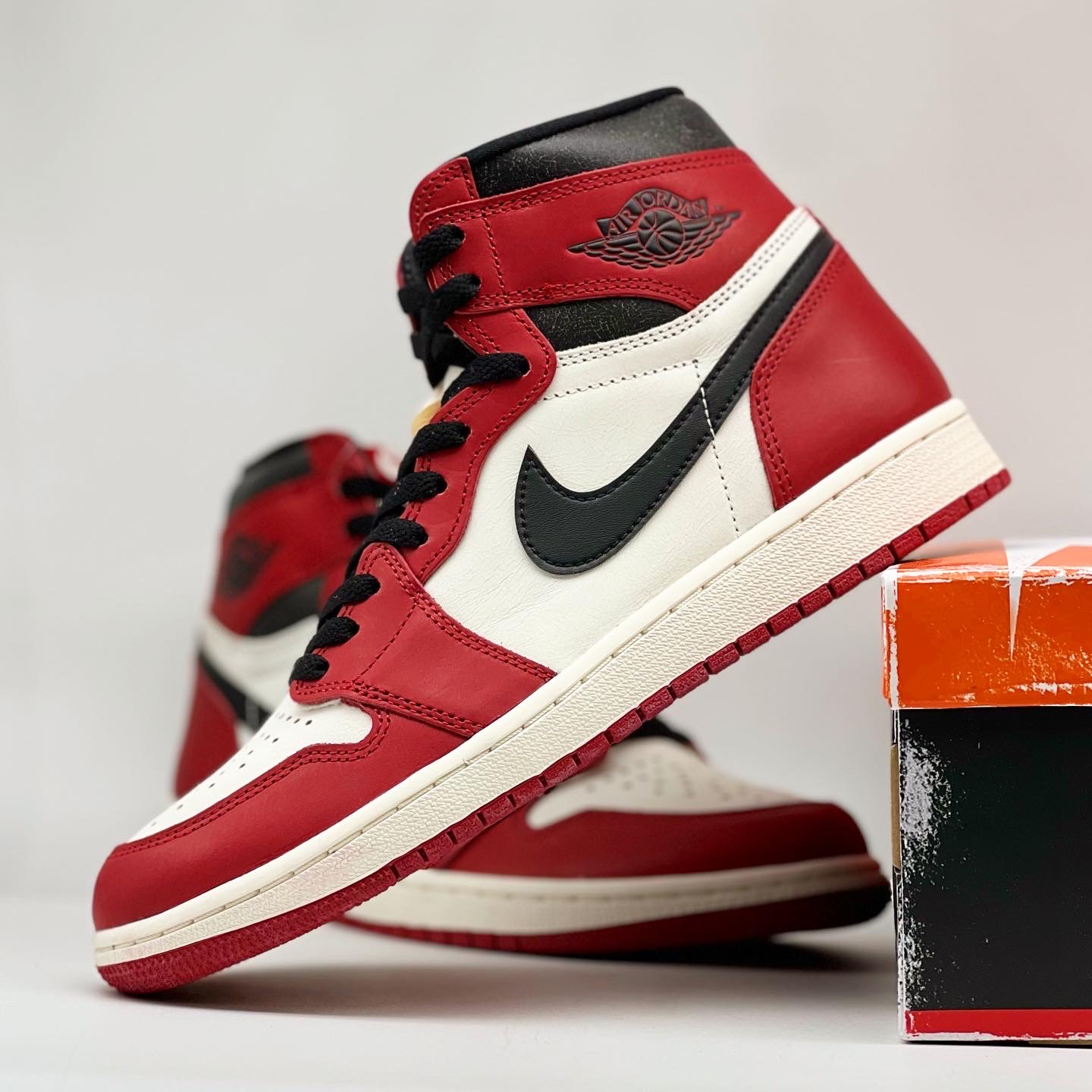 Jordan 1 Retro High OG Chicago 2022 착용 스타일 - 4