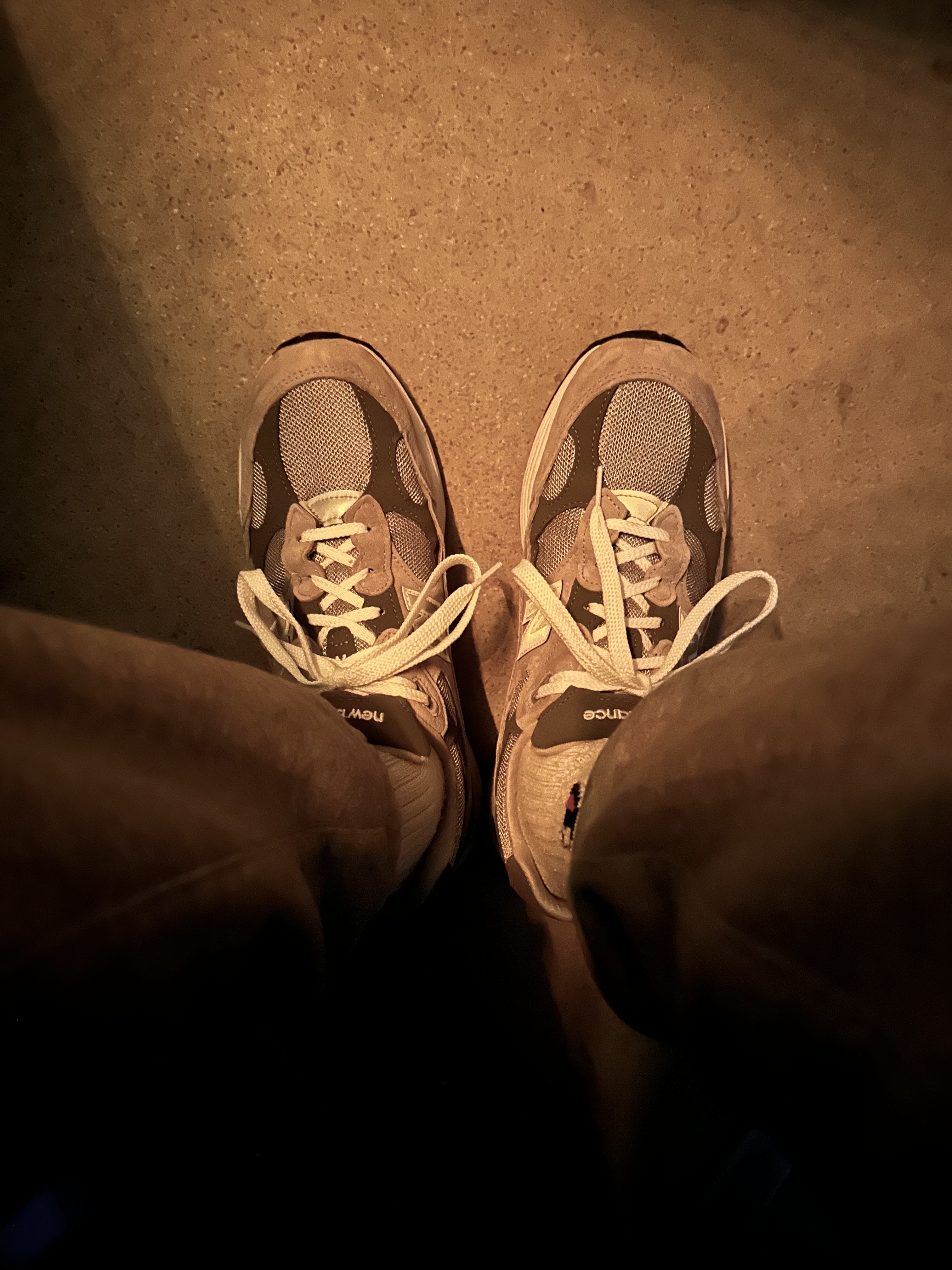 New Balance 992 Made in USA Grey - D Standard, Wooyoungmi Wool Leather Label Cardigan Grey - 22FW 착용 스타일 - 3