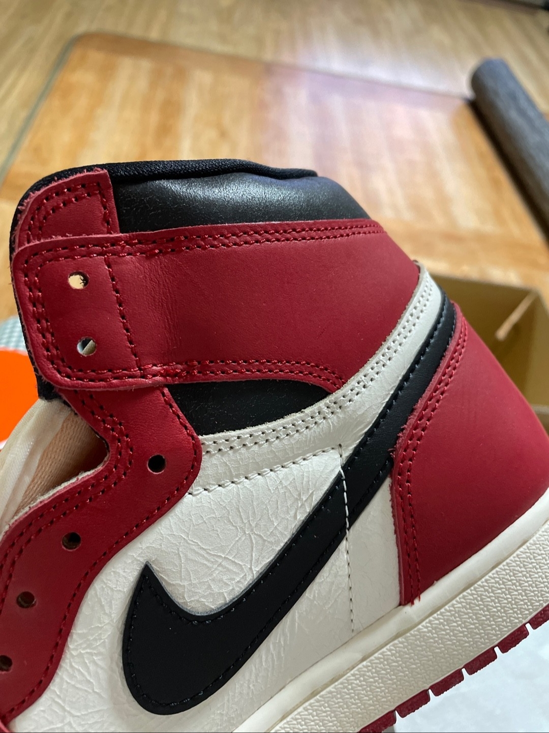 Jordan 1 Retro High OG Chicago 2022 착용 스타일 - 2