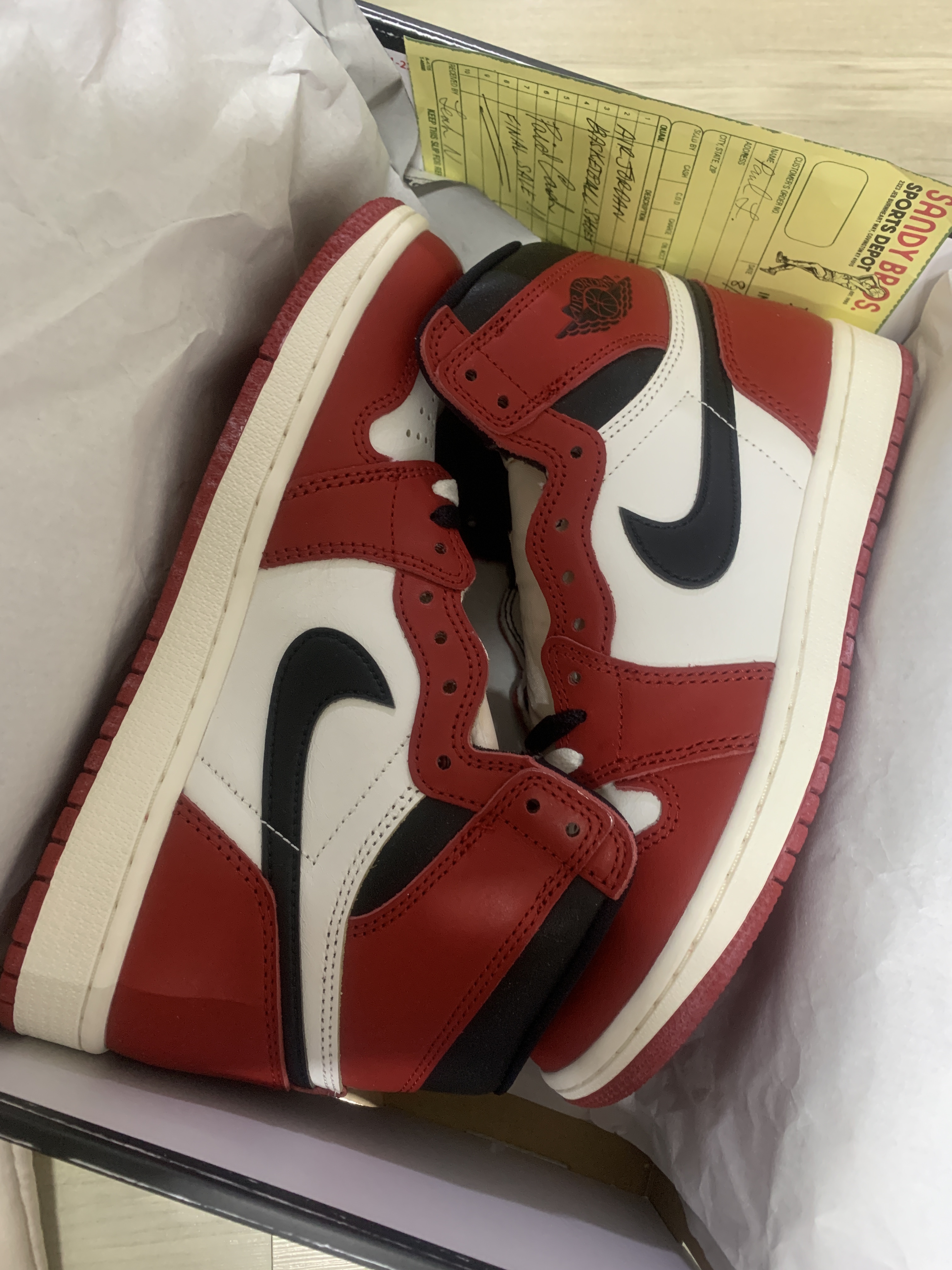 Jordan 1 Retro High OG Chicago 2022 착용 스타일