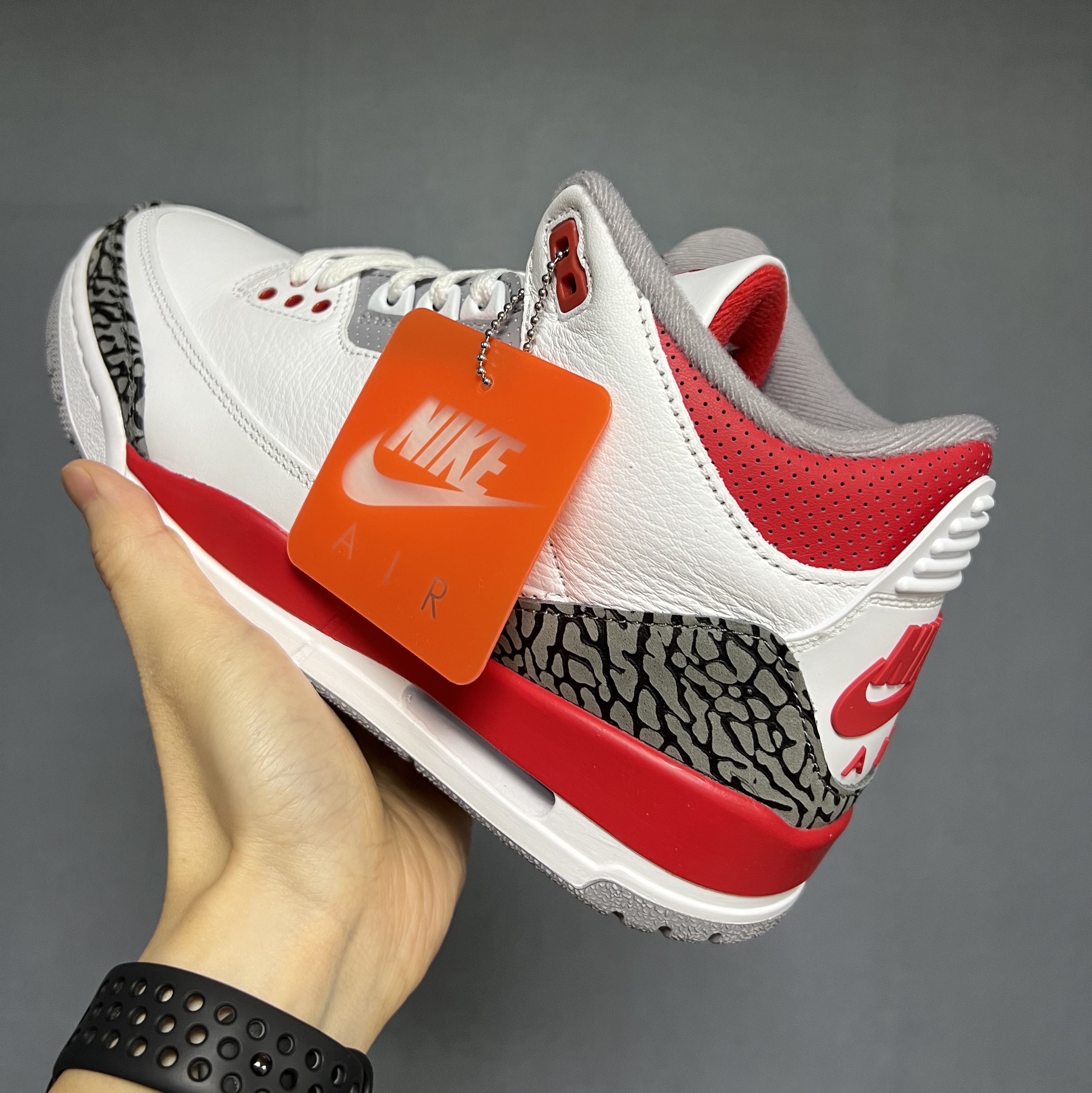 Jordan 3 Retro Fire Red 2022 착용 스타일 - 2