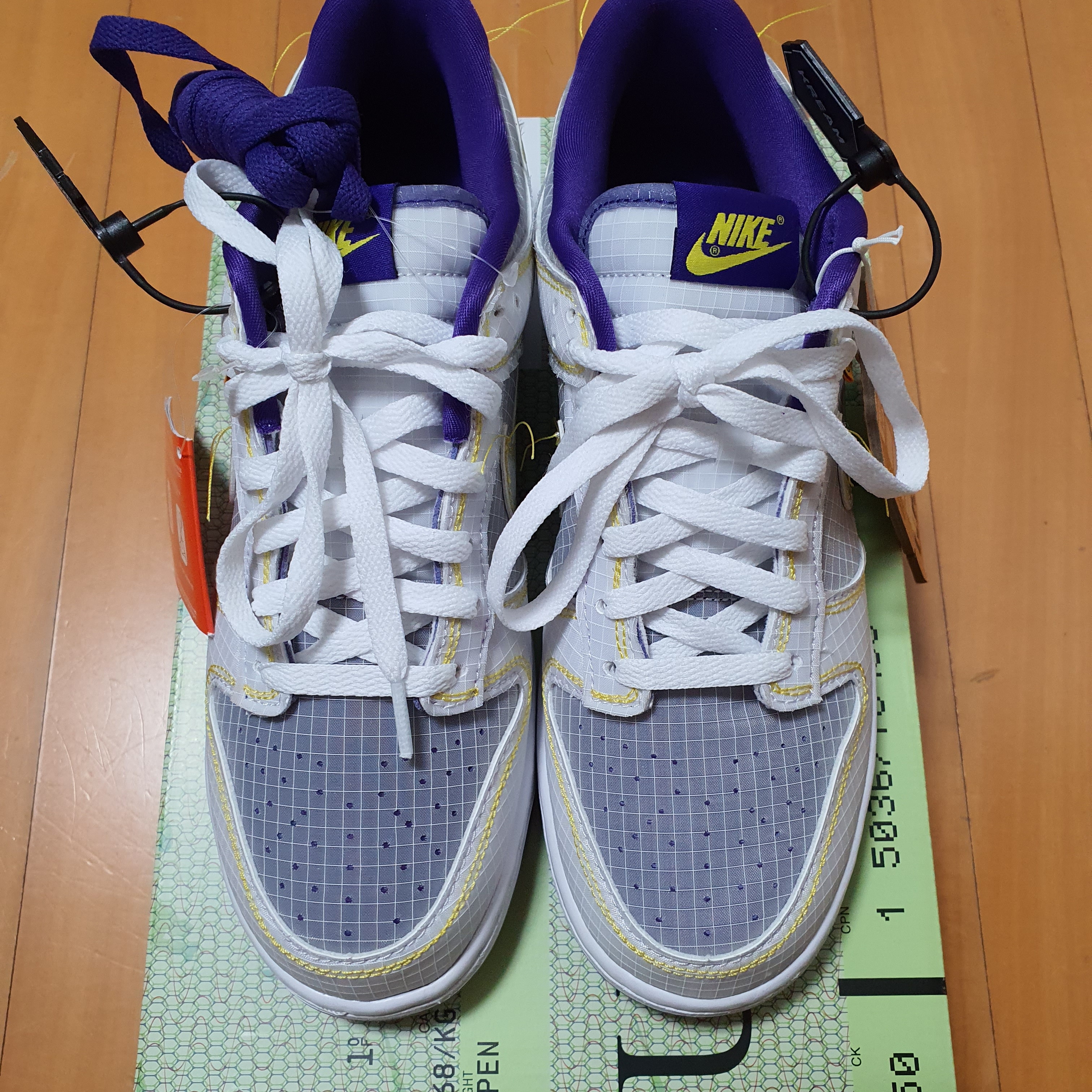 Nike x Union Dunk Low Passport Pack Court Purple White 착용 스타일 - 1
