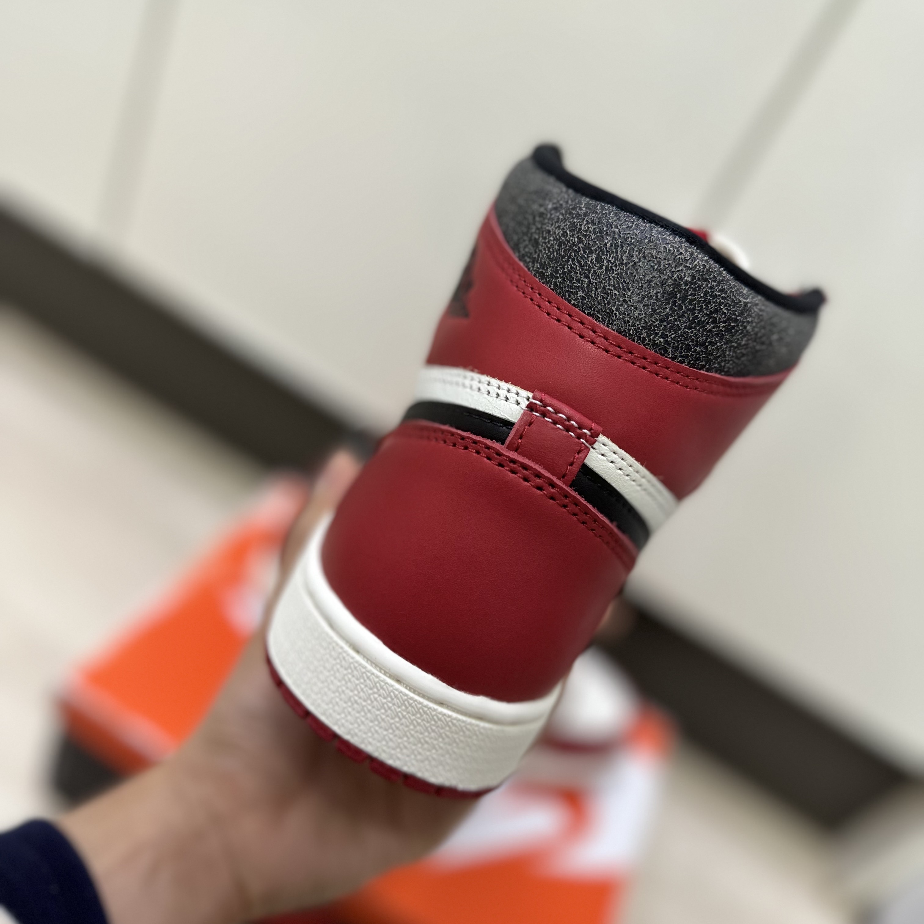 Jordan 1 Retro High OG Chicago 2022 착용 스타일 - 4