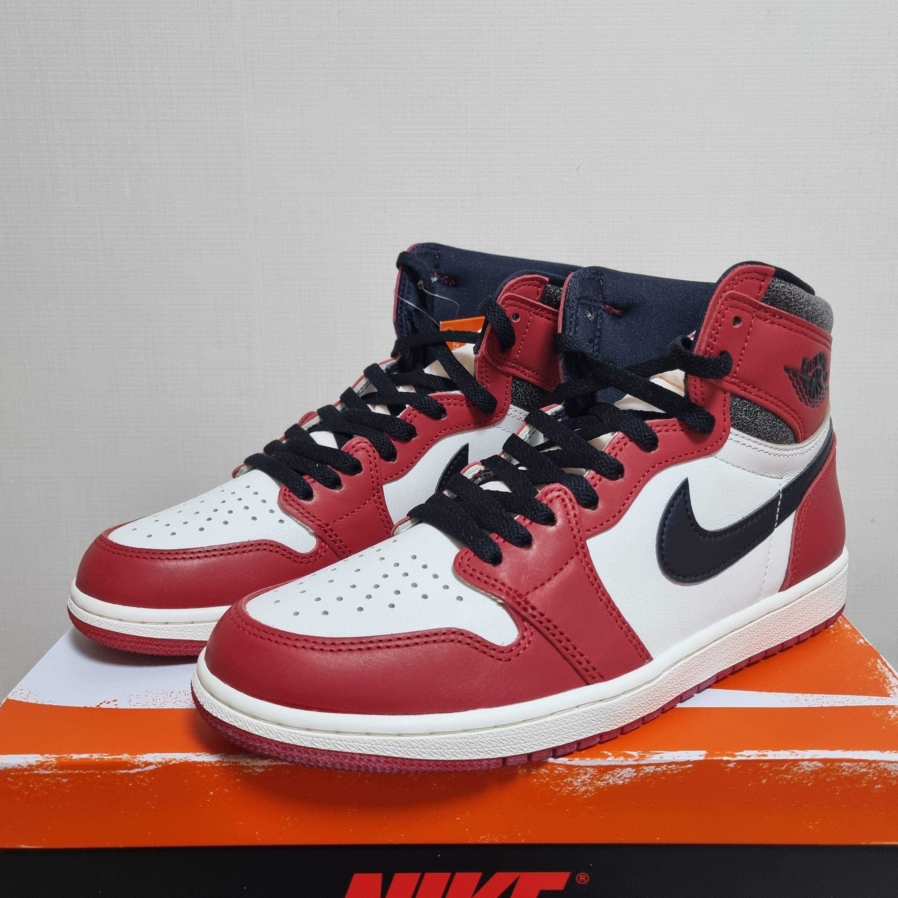 Jordan 1 Retro High OG Chicago 2022 착용 스타일 - 4
