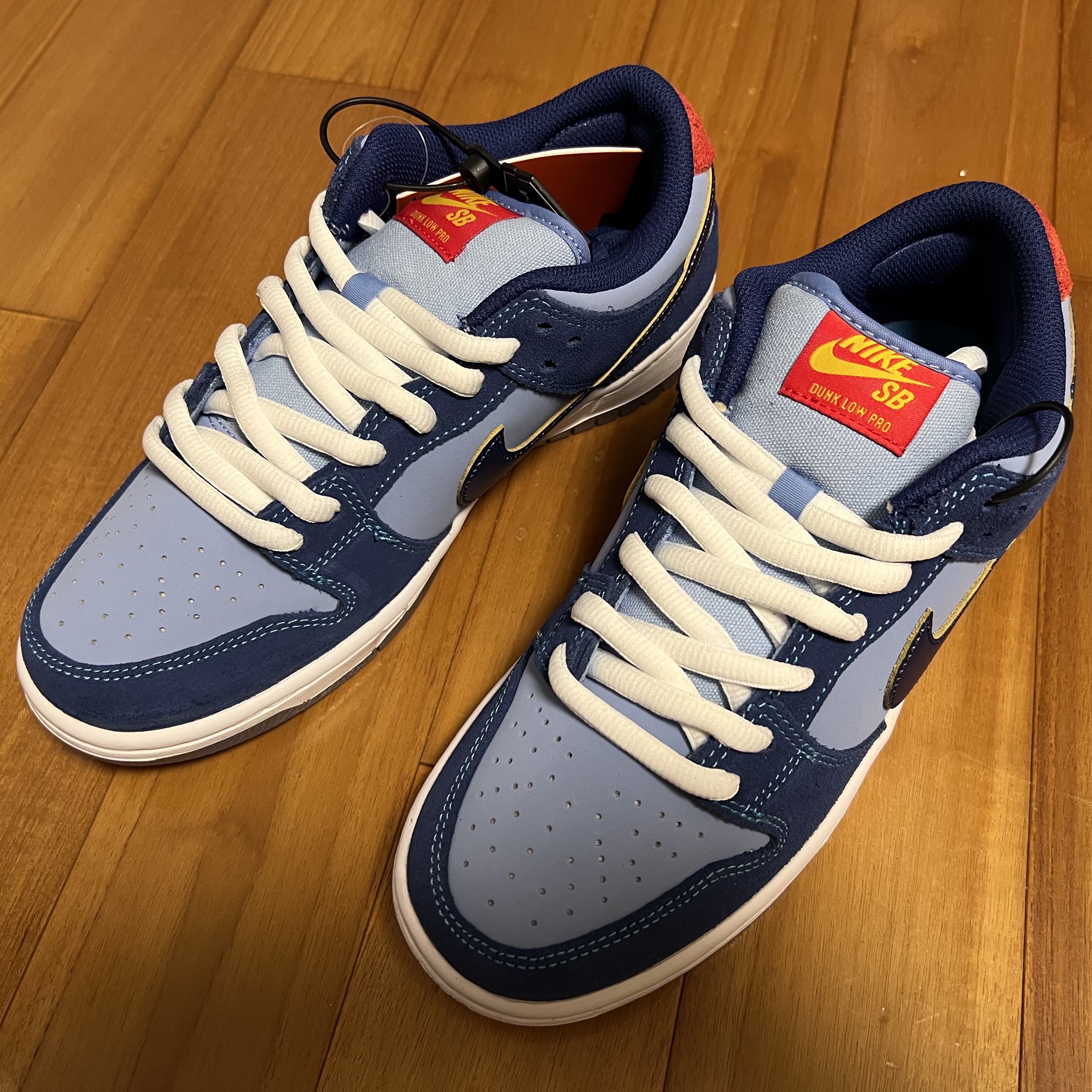Nike x Why So Sad? SB Dunk Low Pro Coastal Blue 착용 스타일