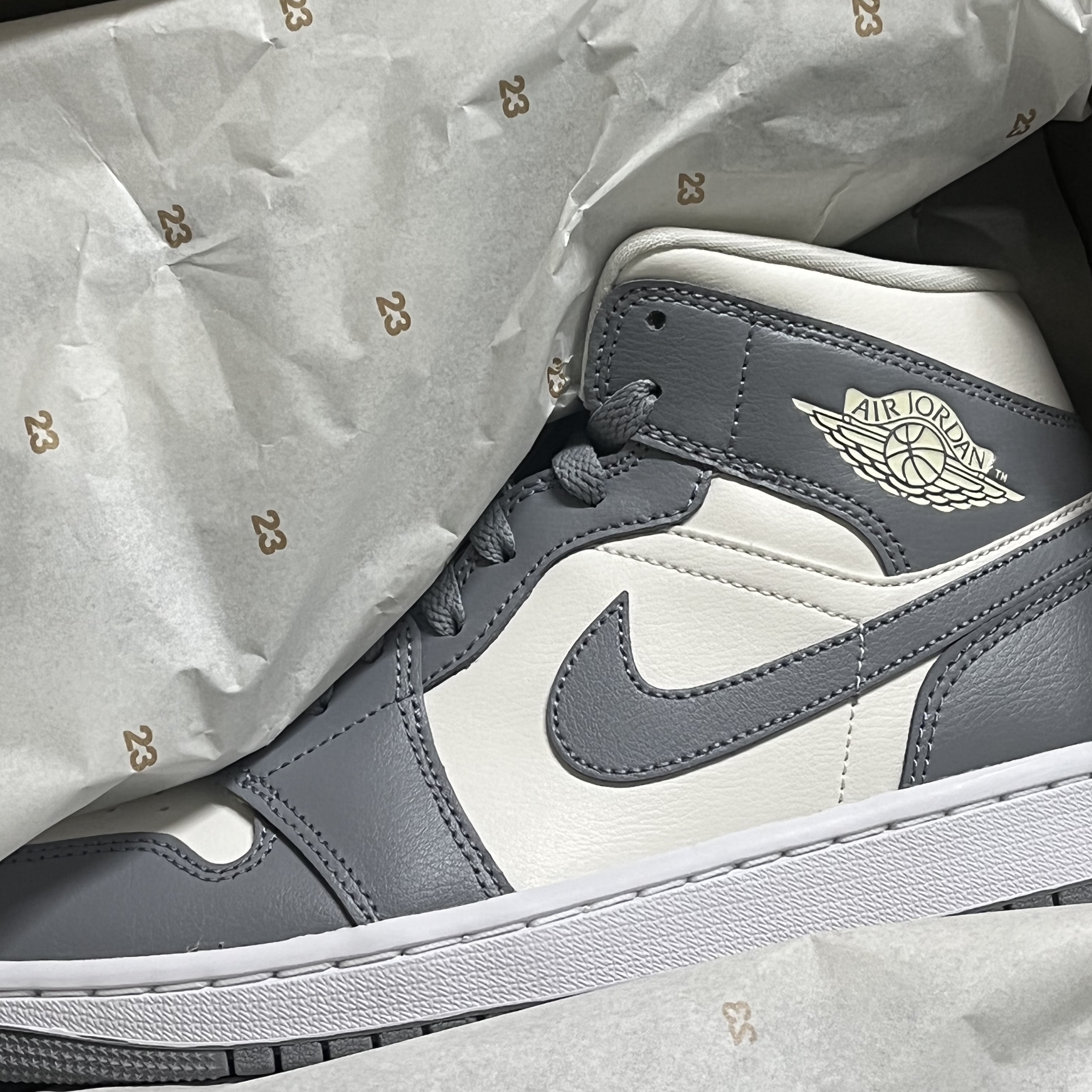 (W) Jordan 1 Mid Sail Stealth 착용 스타일 - 2
