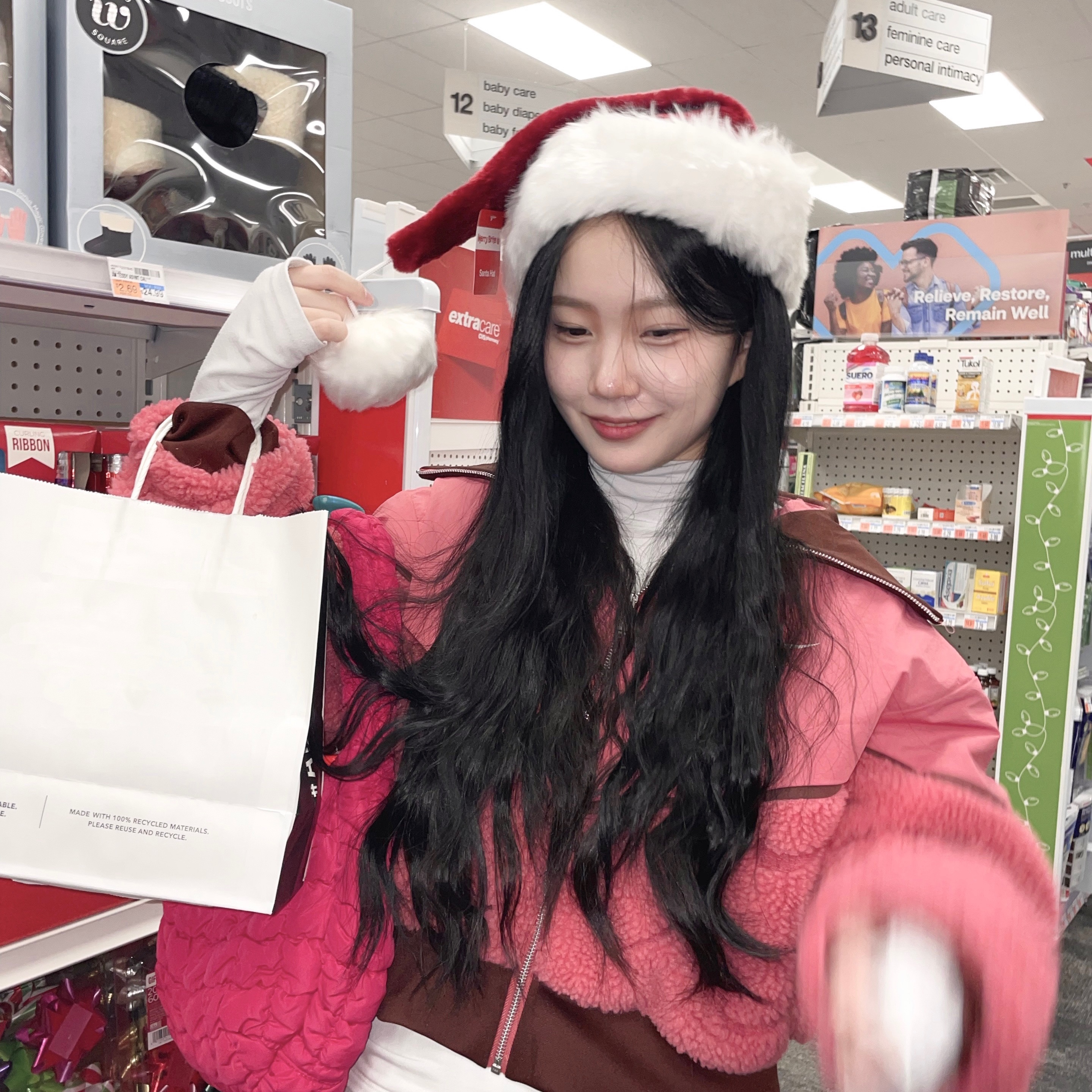 COS Quilted Mini Bag Pink 착용 스타일 - 1