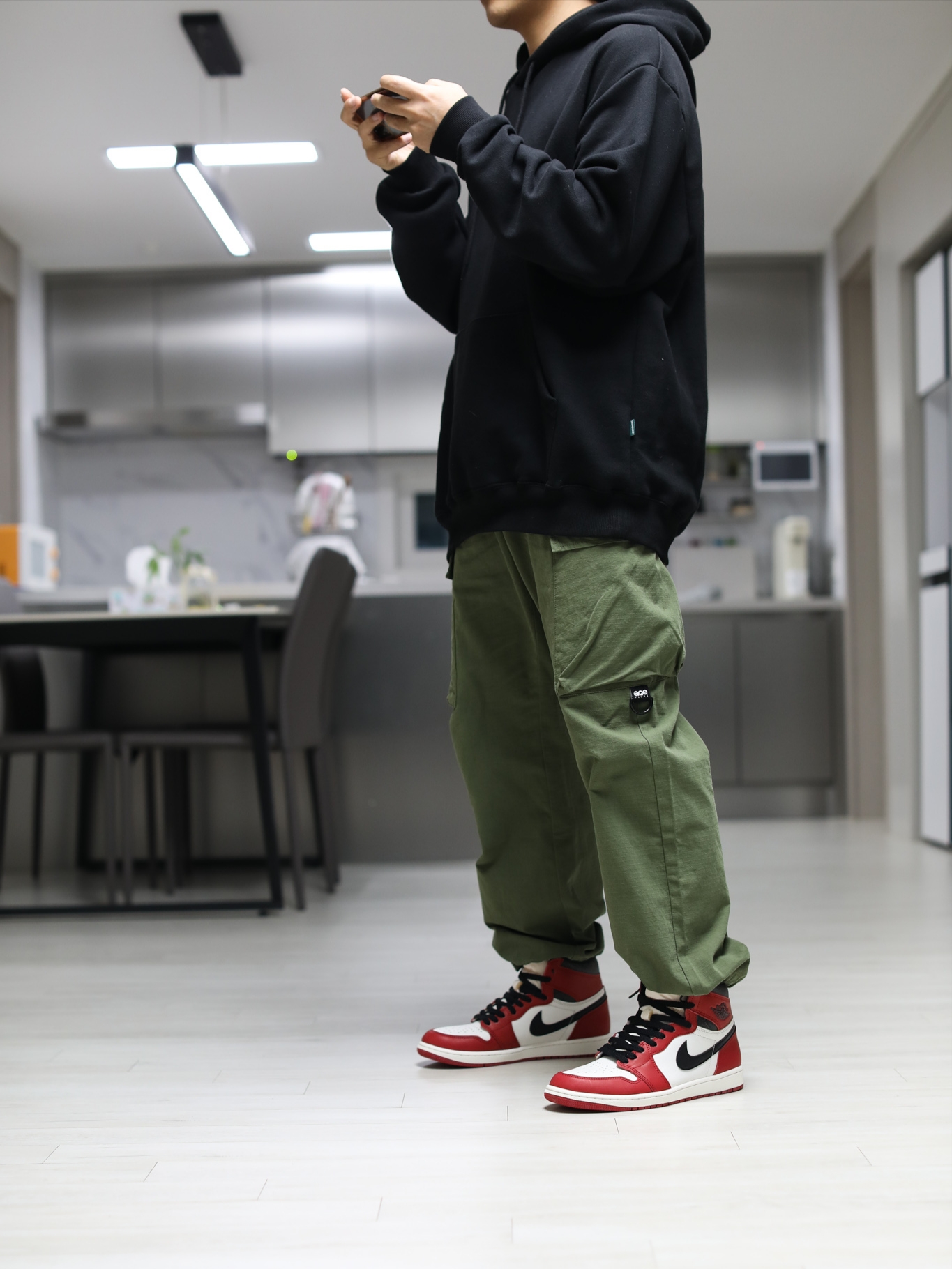 Jordan 1 Retro High OG Chicago 2022 착용 스타일 - 2
