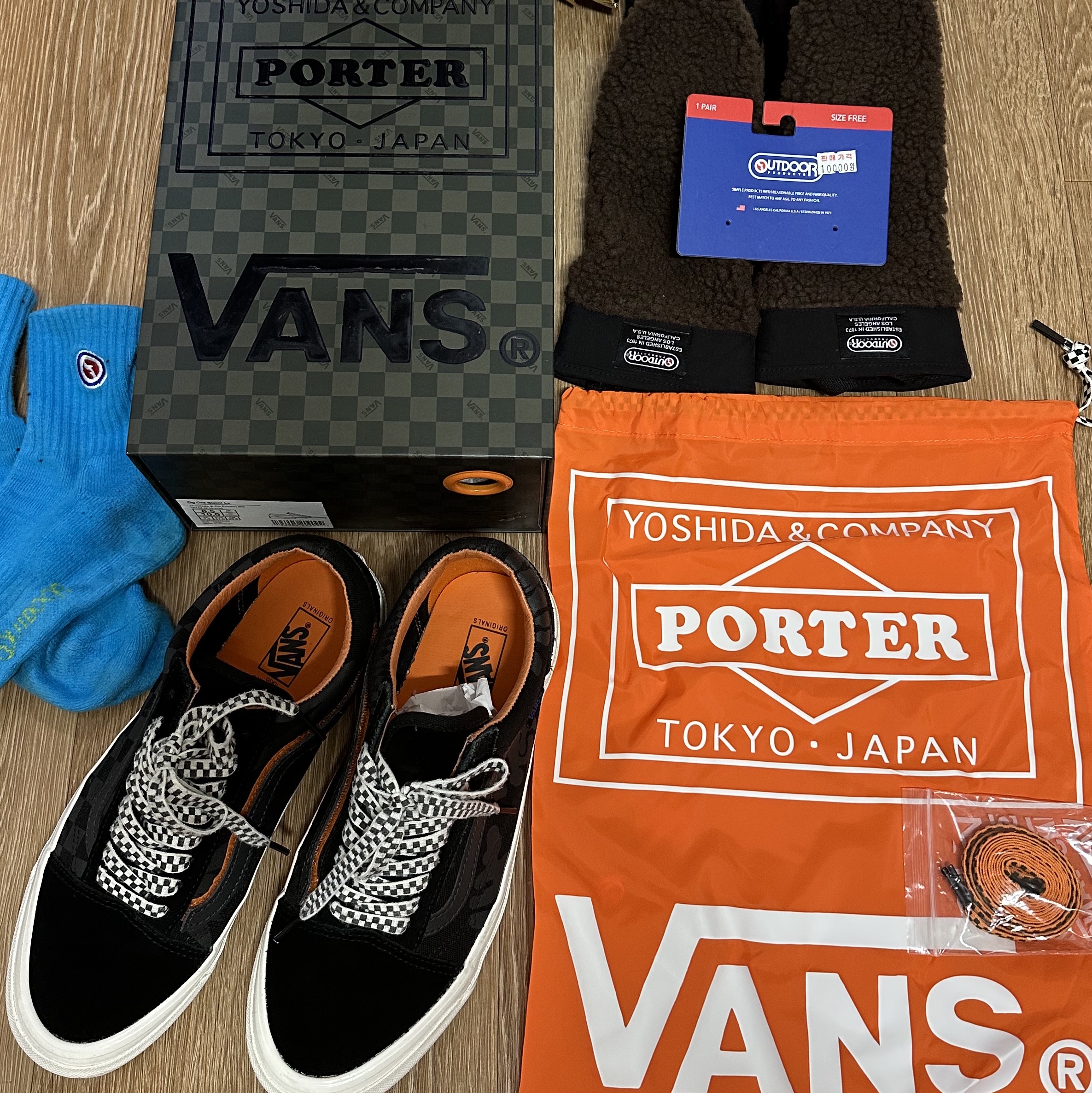 Vans Vault x Porter OG Old Skool LX Black 착용 스타일