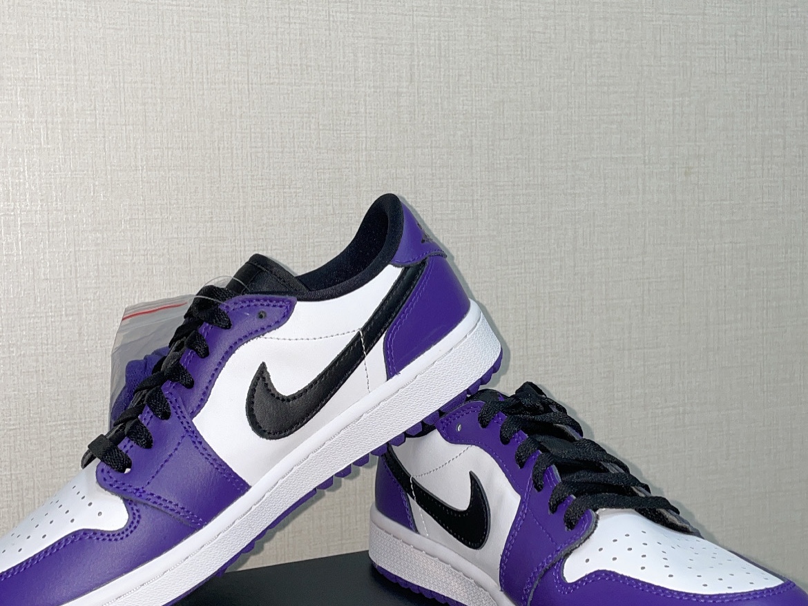 Jordan 1 Low Golf Court Purple 착용 스타일 - 2