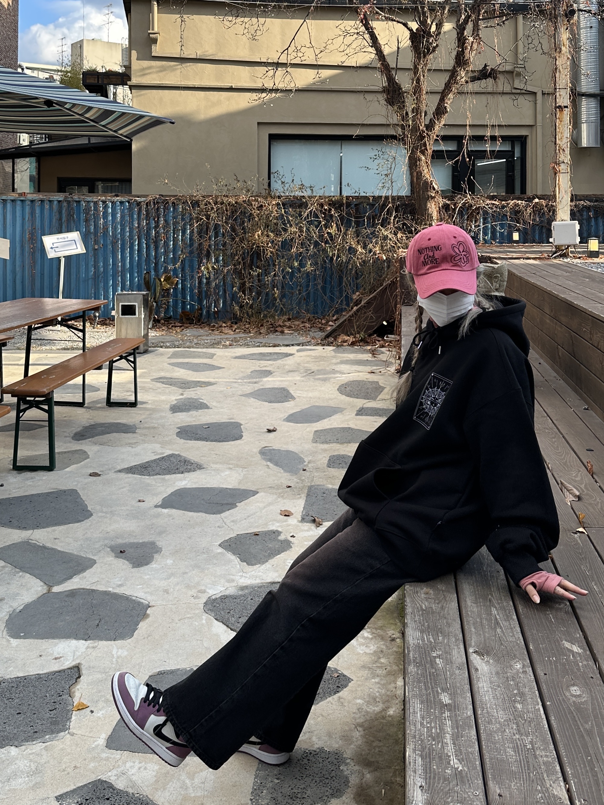 (W) Jordan 1 Mid SE Light Mulberry 착용 스타일 - 2