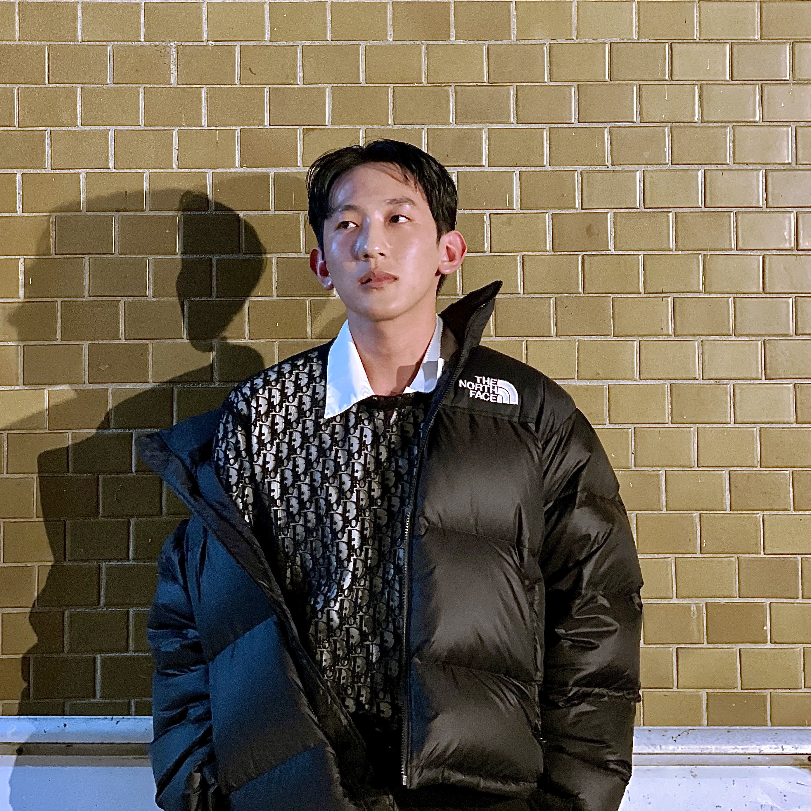 The North Face 1996 Eco Nuptse Jacket Black 착용 스타일