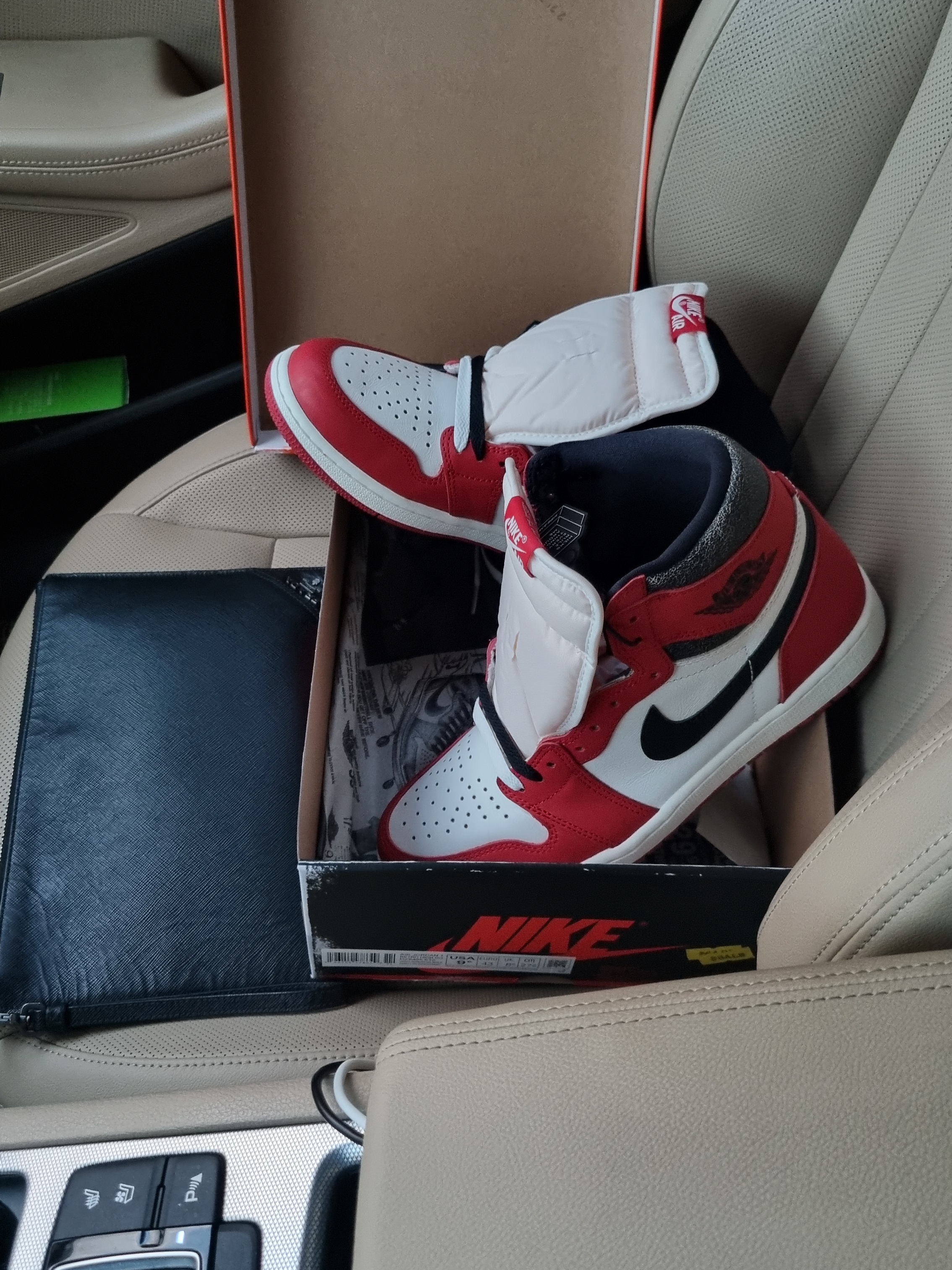 Jordan 1 Retro High OG Chicago 2022 착용 스타일 - 2