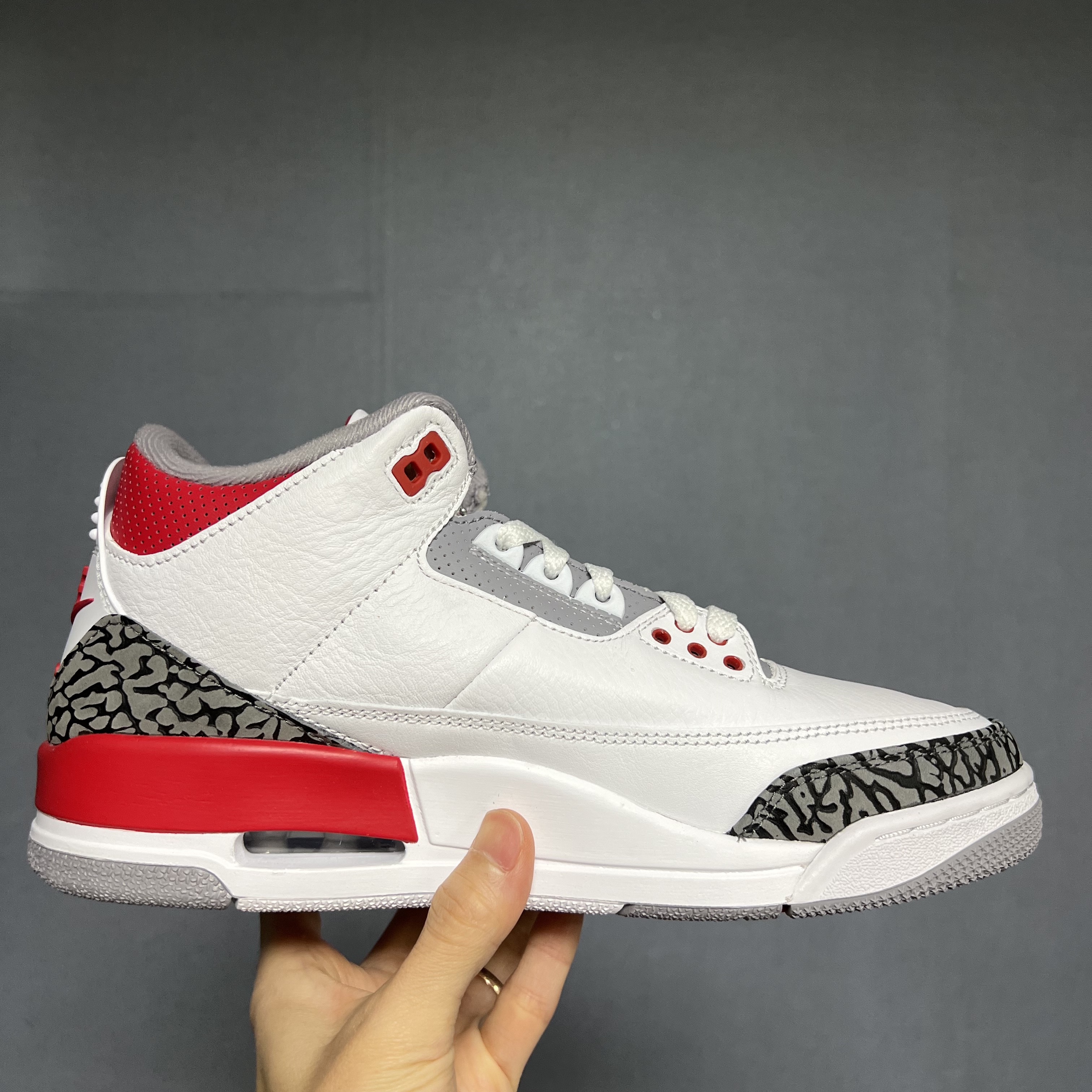 Jordan 3 Retro Fire Red 2022 착용 스타일 - 3
