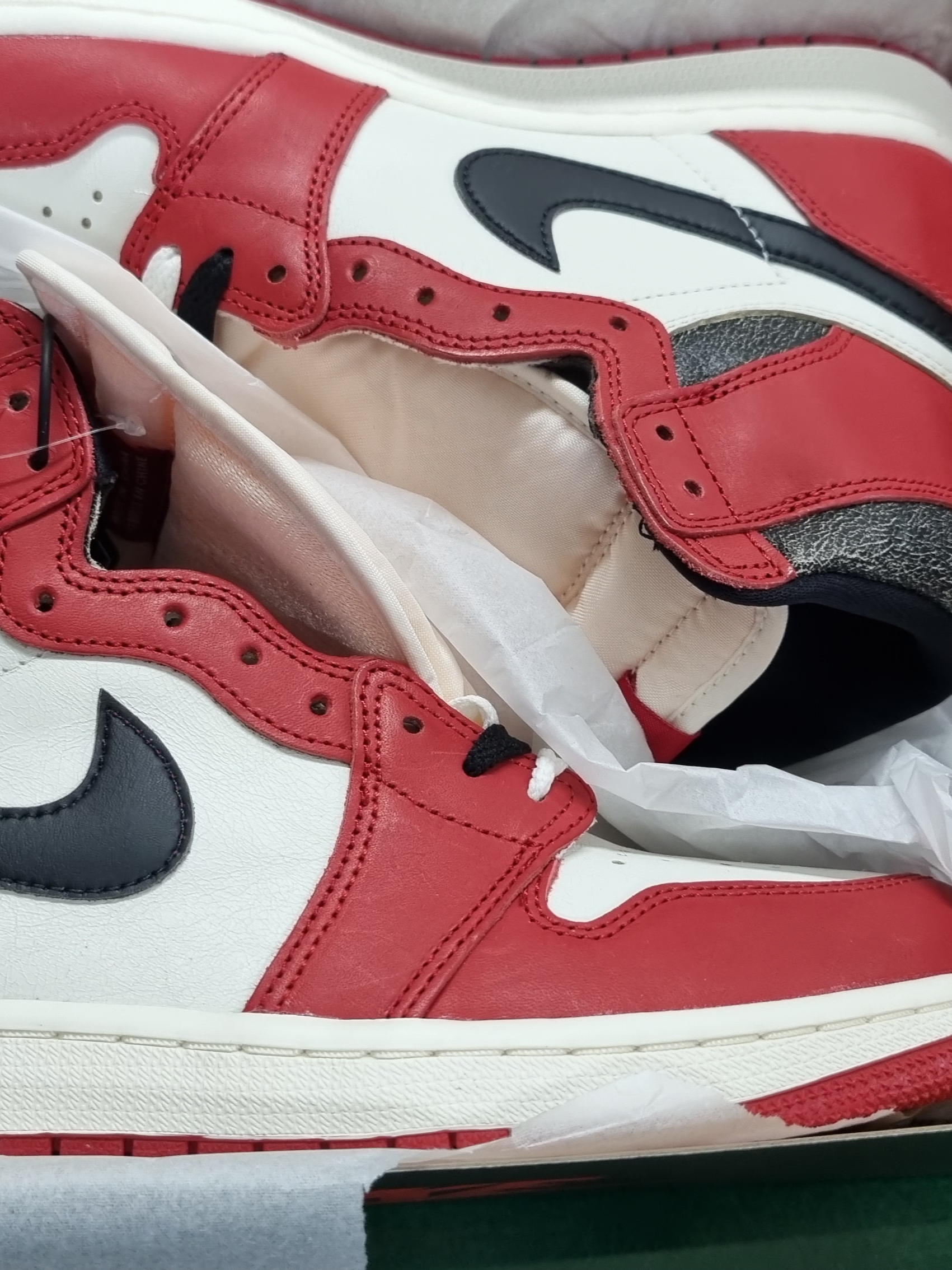 Jordan 1 Retro High OG Chicago 2022 착용 스타일 - 1