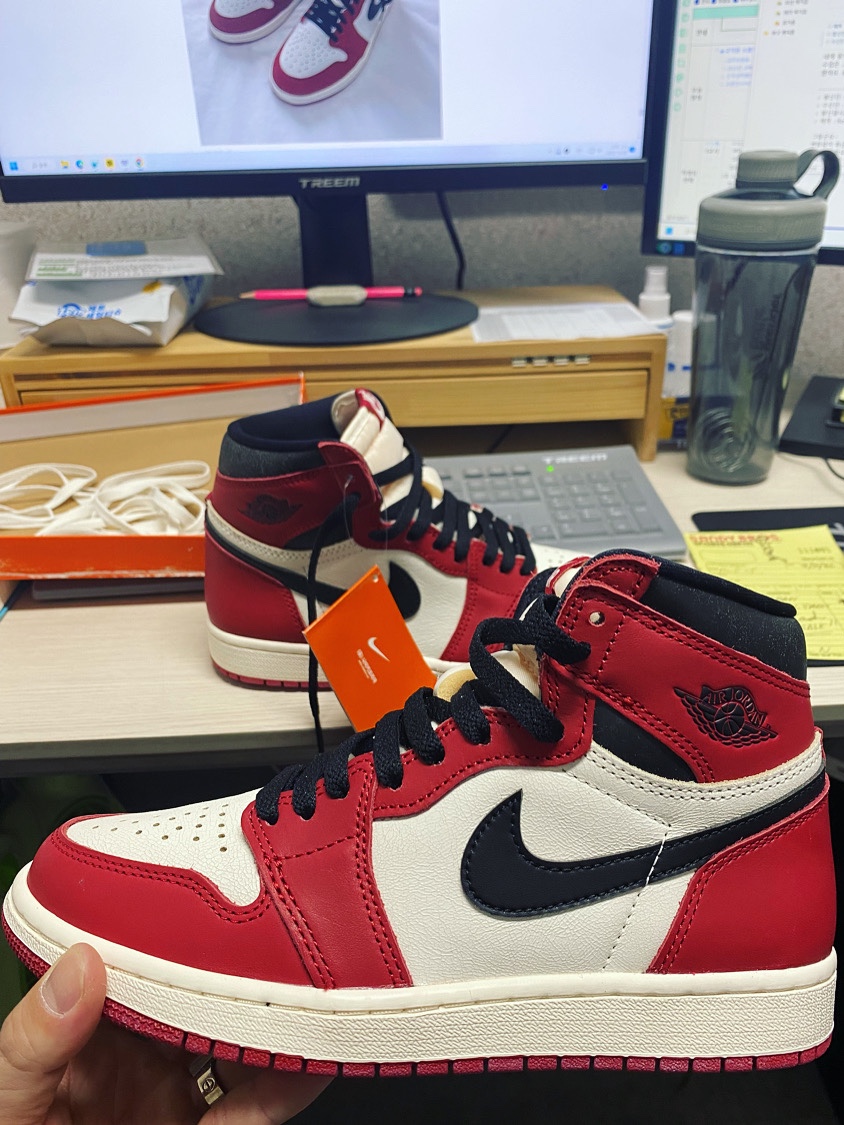 Jordan 1 Retro High OG Chicago 2022 착용 스타일 - 1