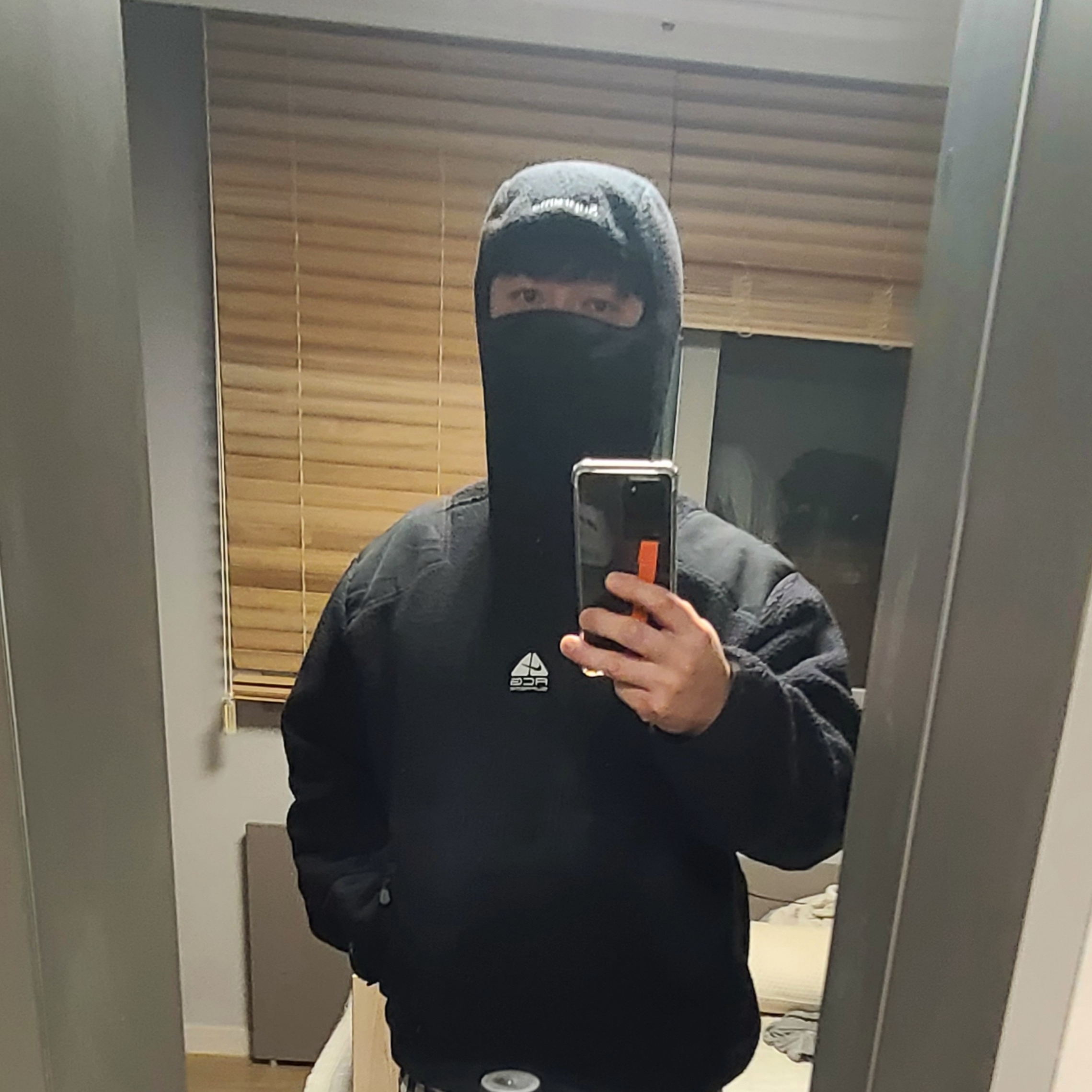 Supreme x Nike ACG Fleece Pullover Black - 22FW, Supreme x Nike ACG Denim 6-Panel Black - 22FW 착용 스타일 - 2