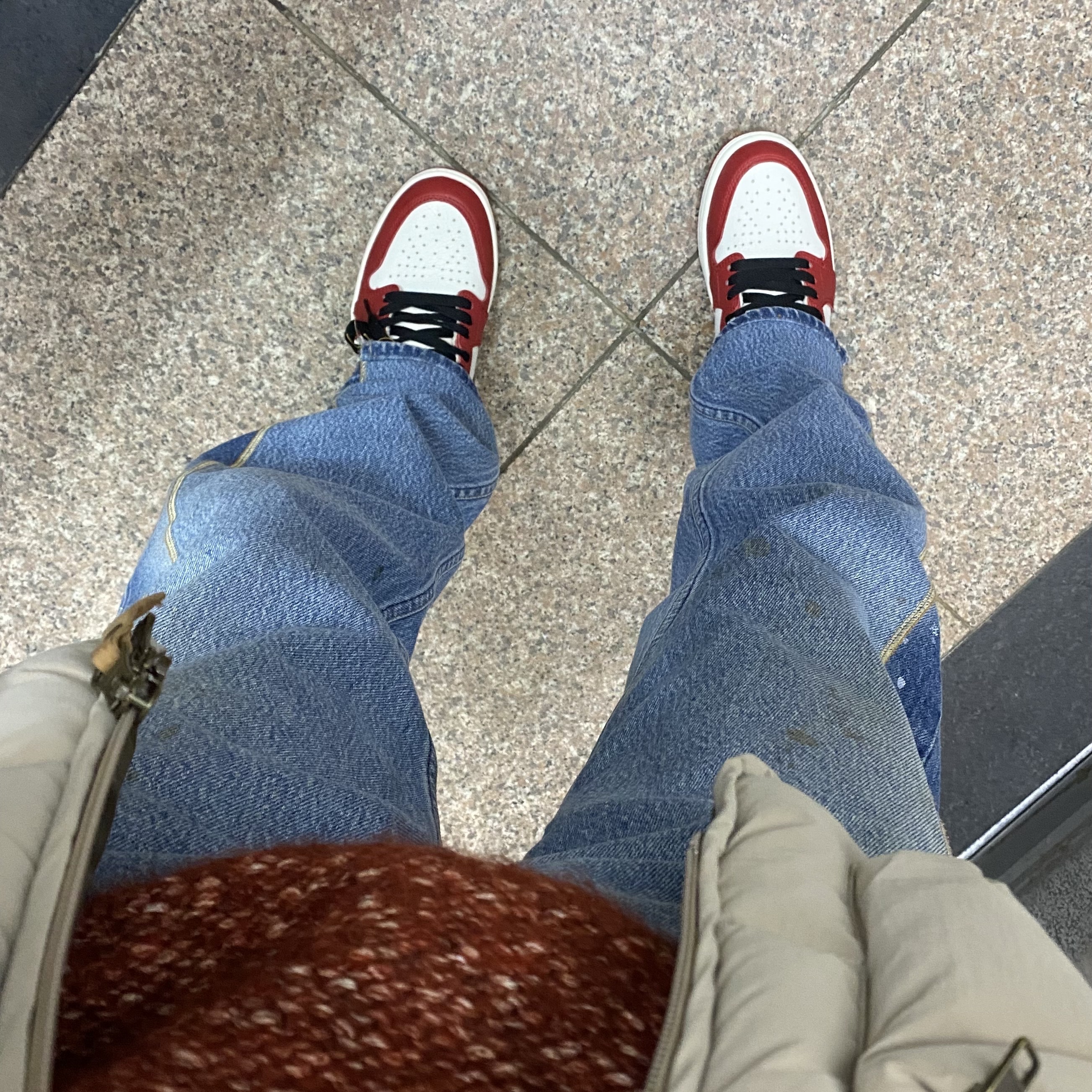 Jordan 1 Retro High OG Chicago 2022 착용 스타일 - 3
